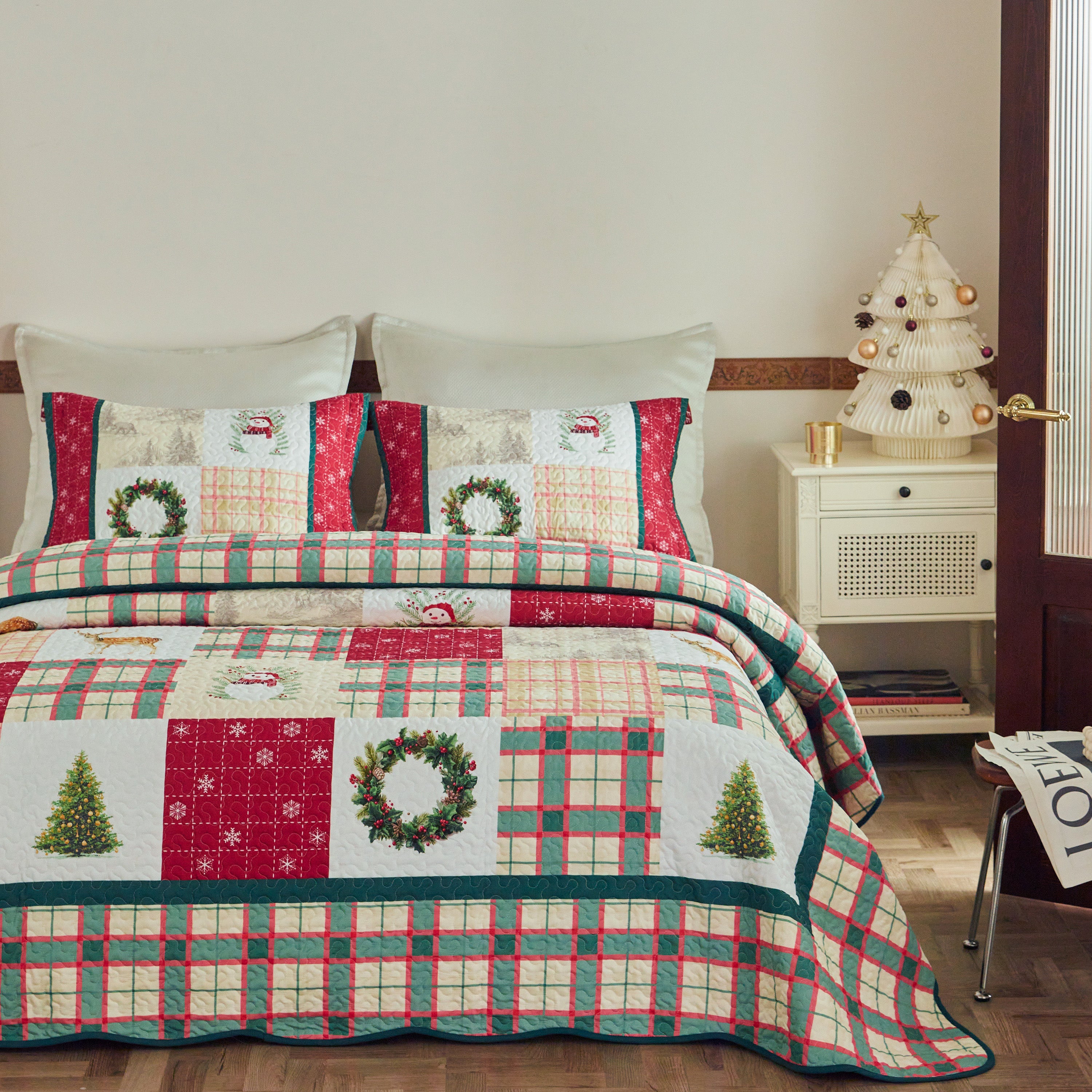 3-Piece Vintage Christmas Plaid Patchwork Quilt Bedspread Set BY227