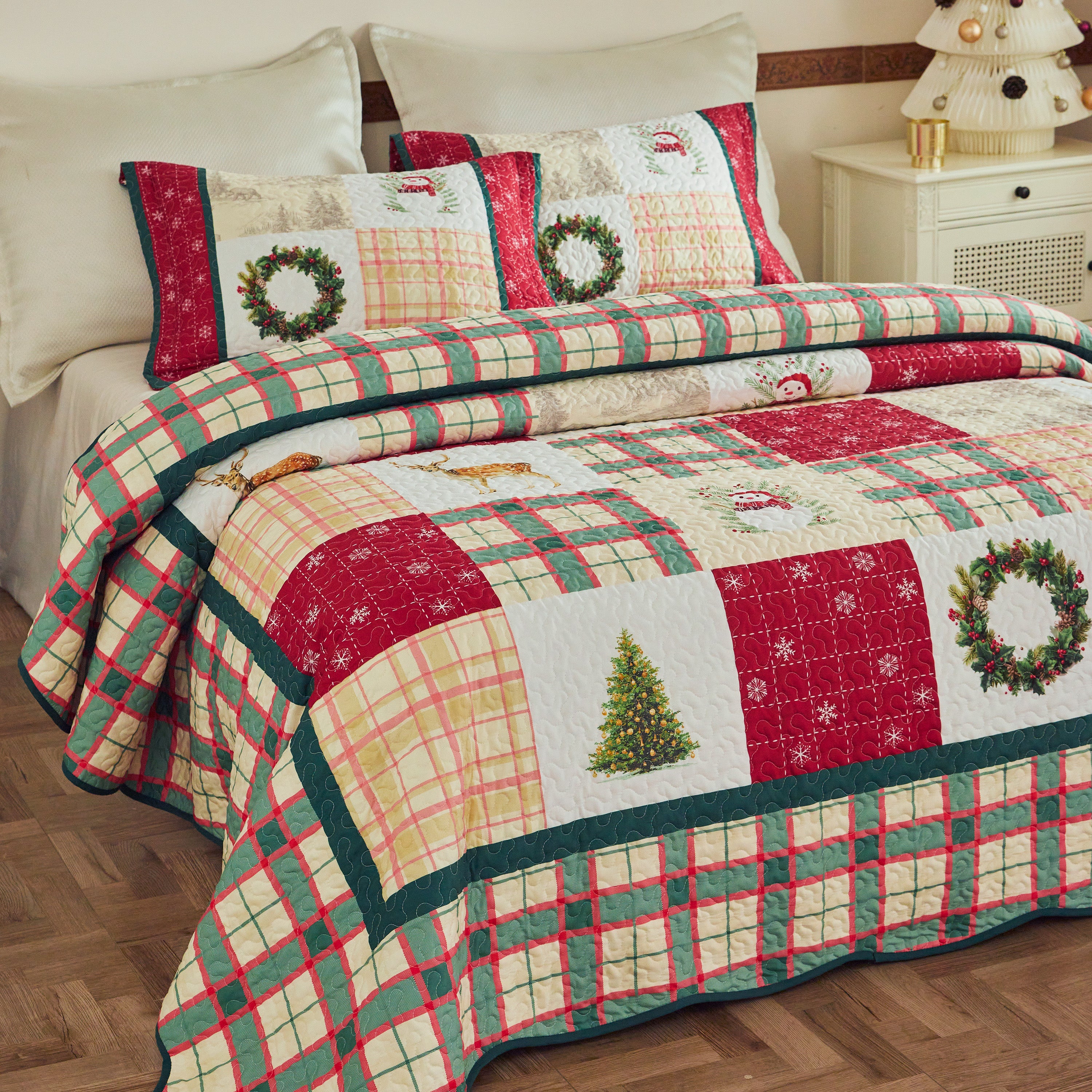 3-Piece Vintage Christmas Plaid Patchwork Quilt Bedspread Set BY227