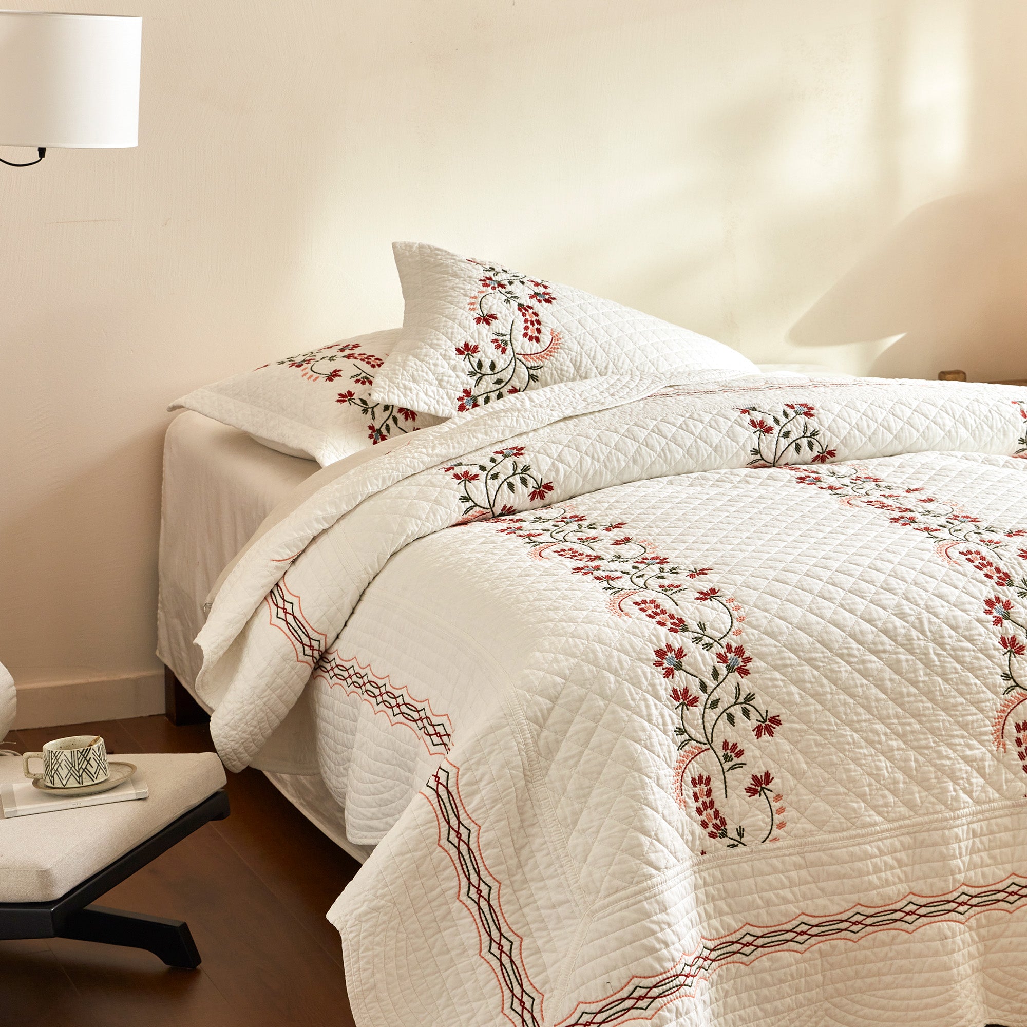 3 Piece Cotton Embroidered Quilt Set – Farmhouse Bedspread TC155