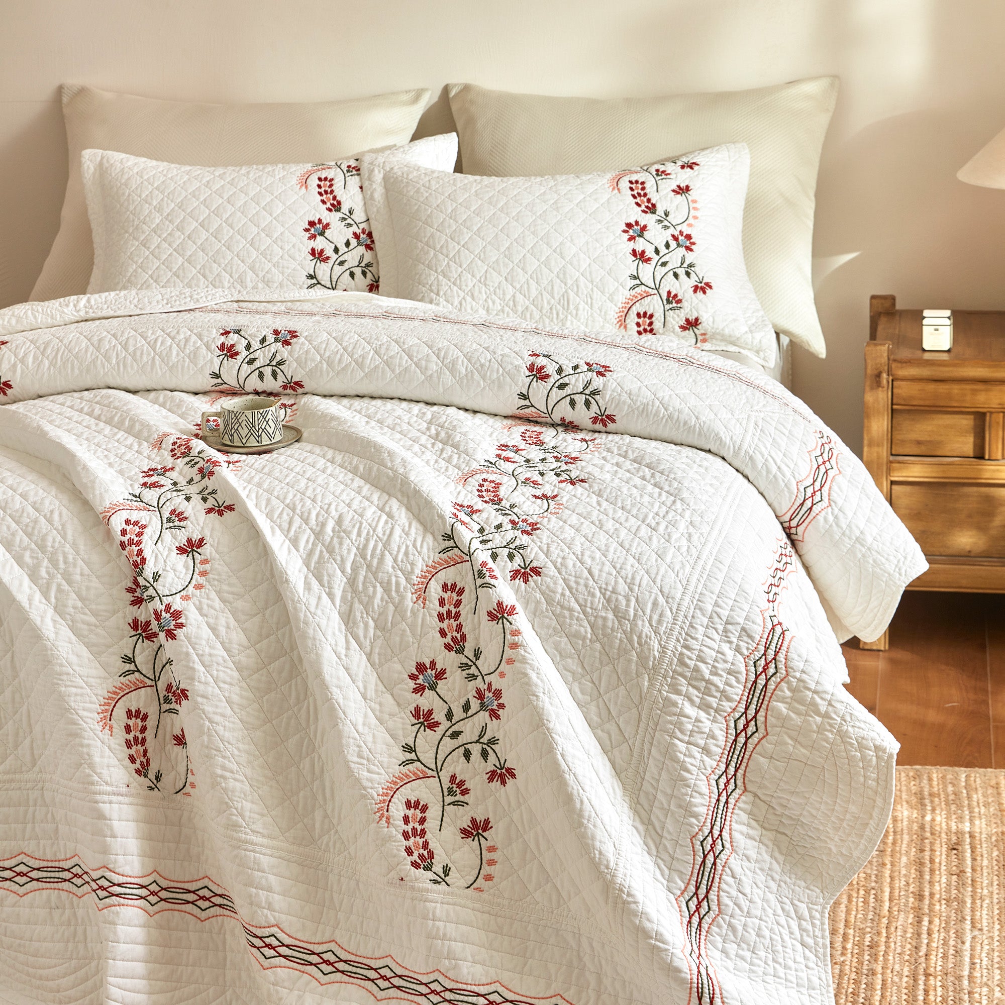 3 Piece Cotton Embroidered Quilt Set – Farmhouse Bedspread TC155