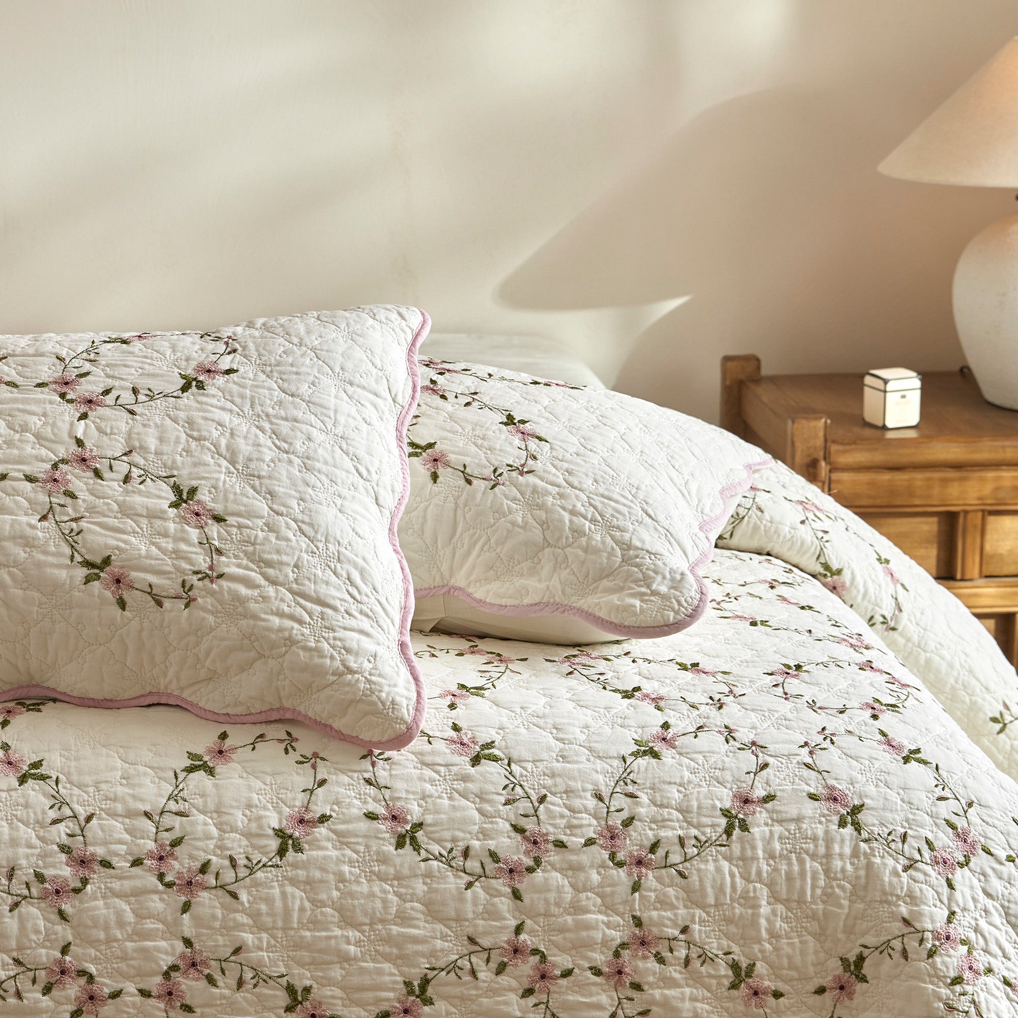 3Pcs Cotton French Country Floral Quilt Bedspread Set Cottagecore Style TC154