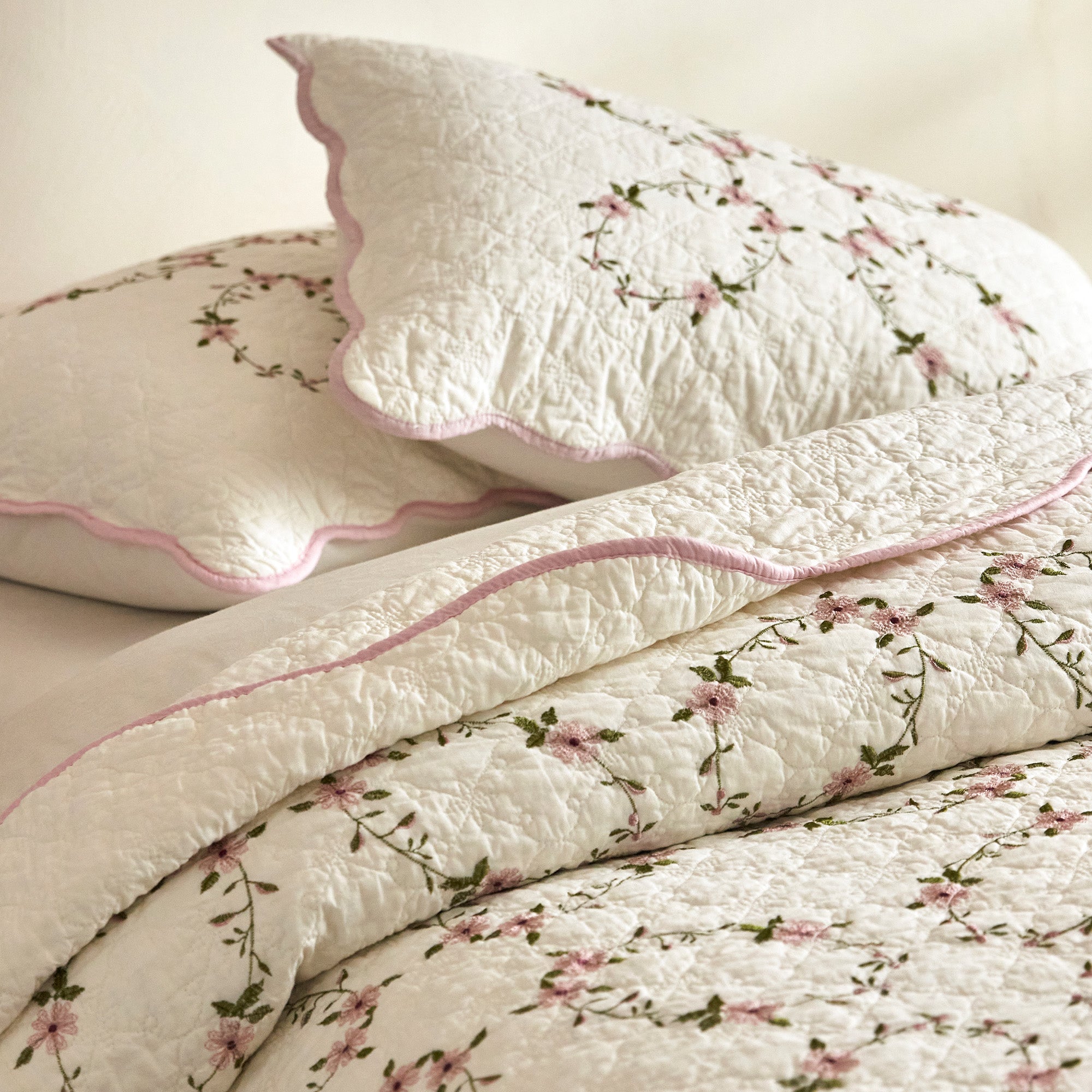 3Pcs Cotton French Country Floral Quilt Bedspread Set Cottagecore Style TC154