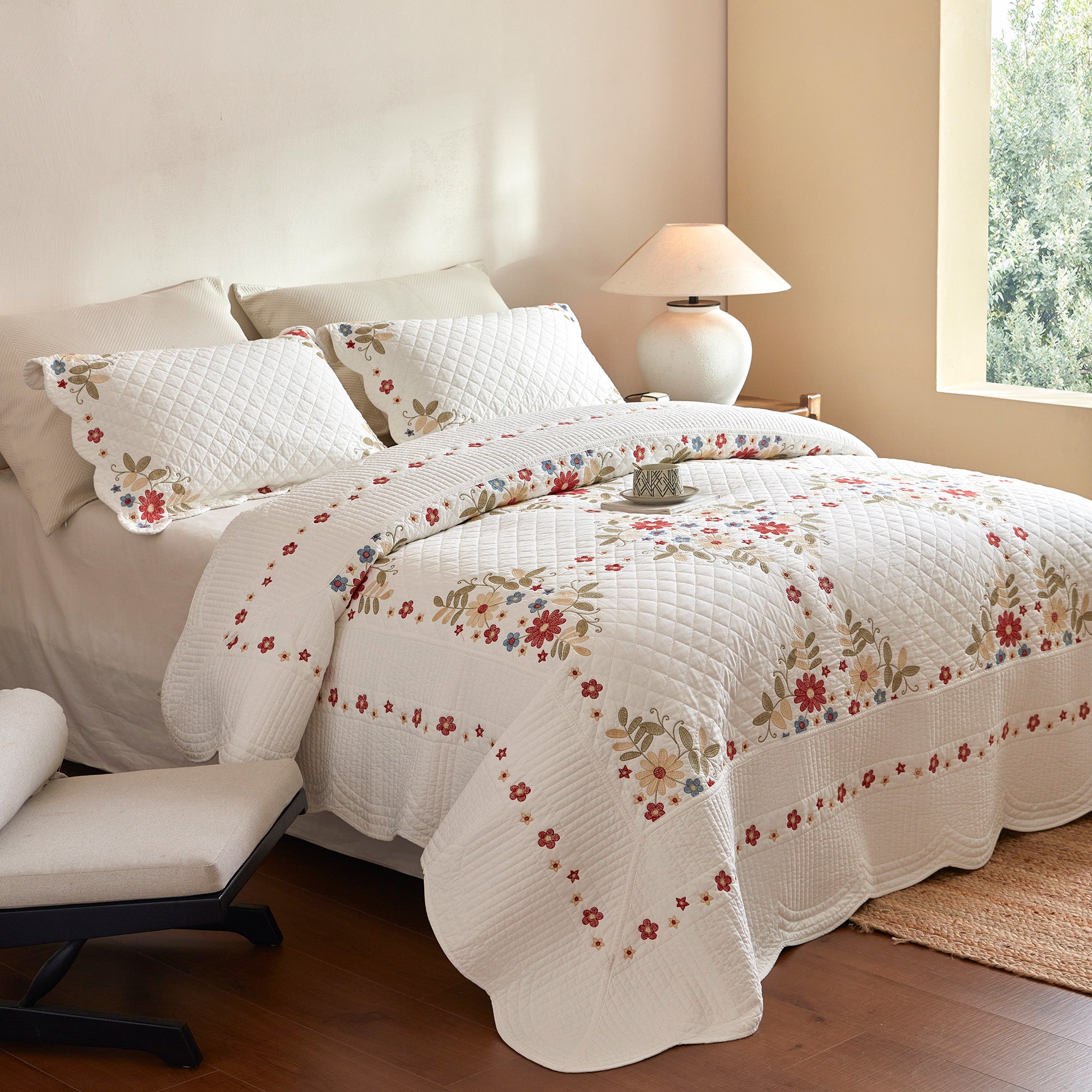 3Pcs Cotton Cottage Floral Quilt Bedspread Set Classic Farmhouse Style TC156