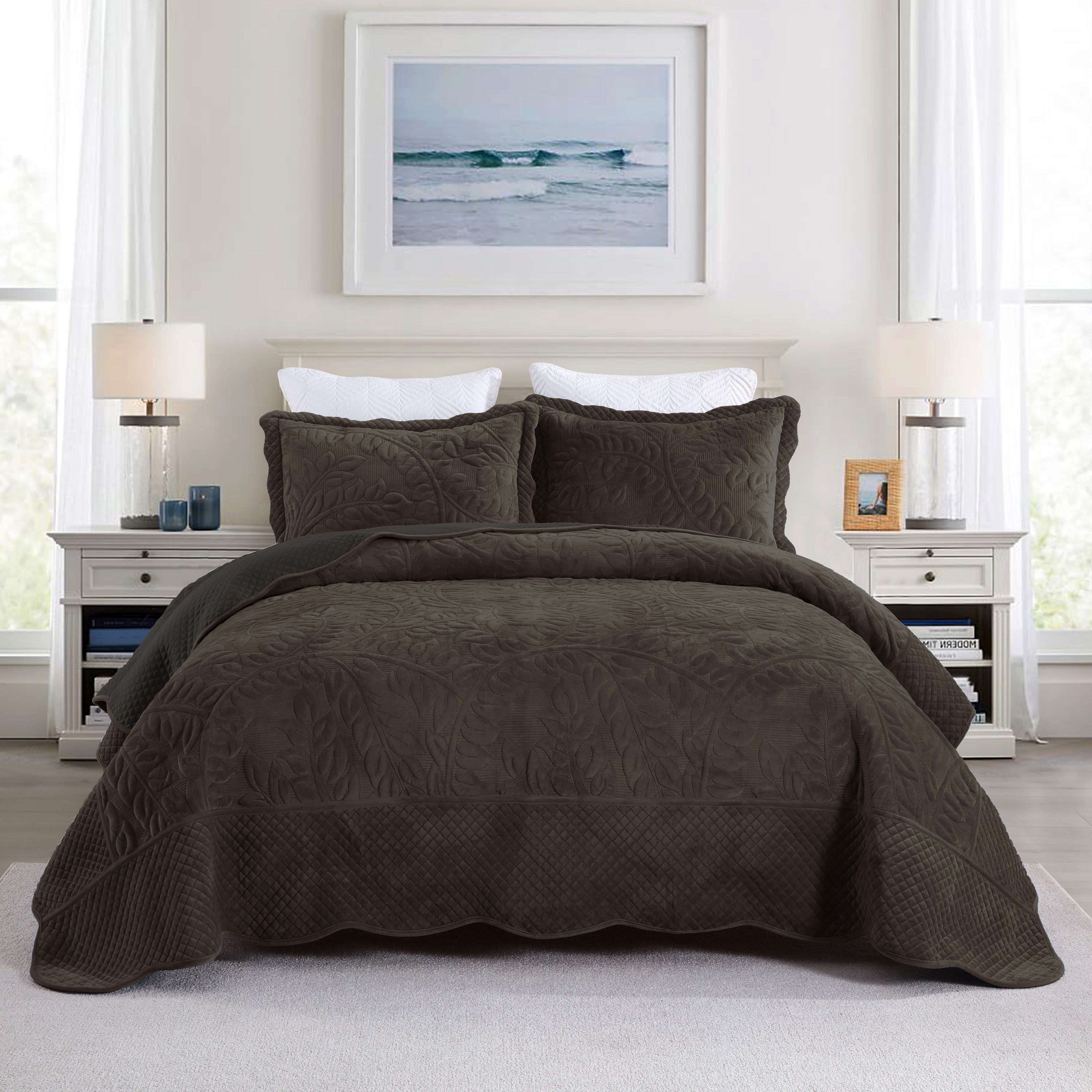3 Piece Oversized Luxury Velvet Quilt Set Leaf Embroidered Bedspread