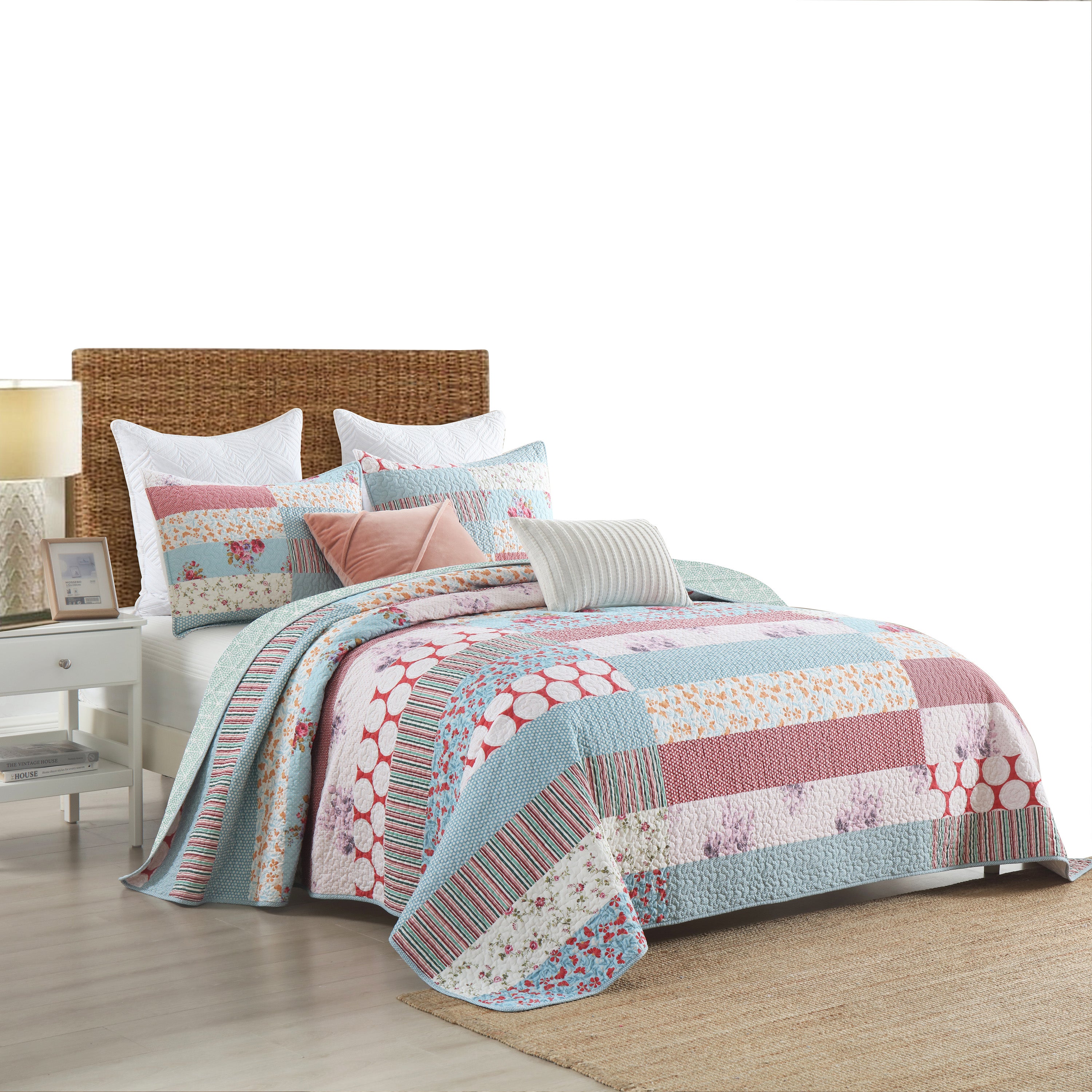 3 Piece Floral Patchwork Printed Quilt Bedspread Set BY331