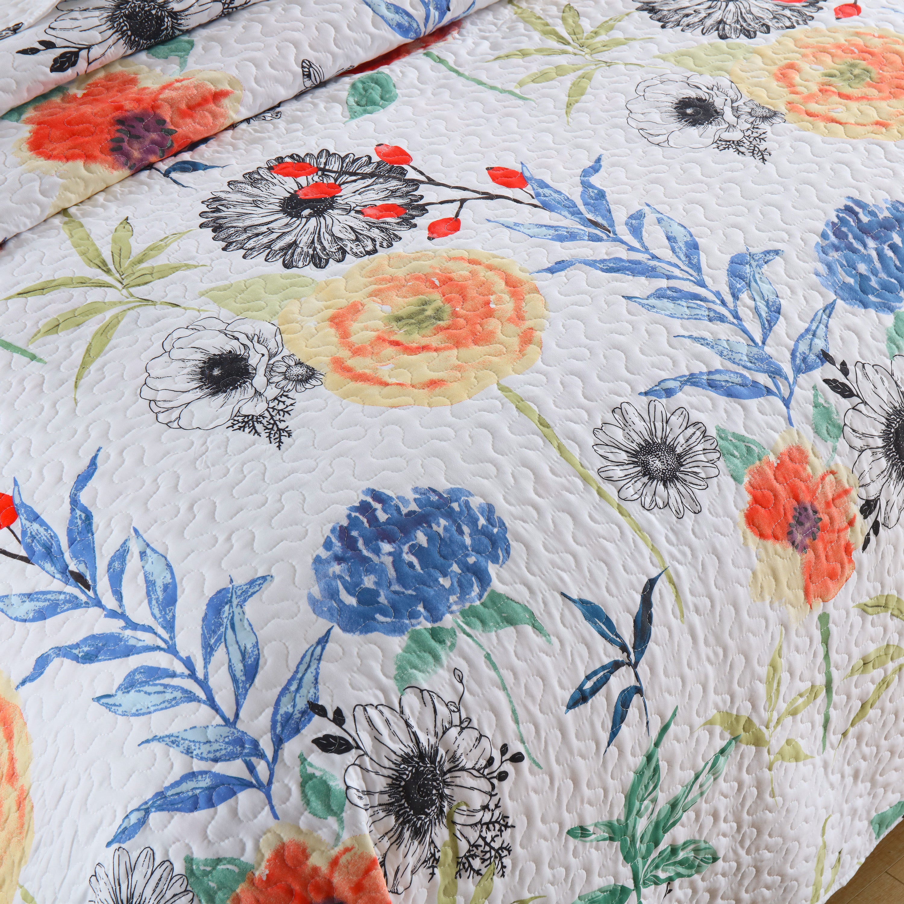 3 Piece Printed Floral Lightweight Quilt Bedspread Set BY209