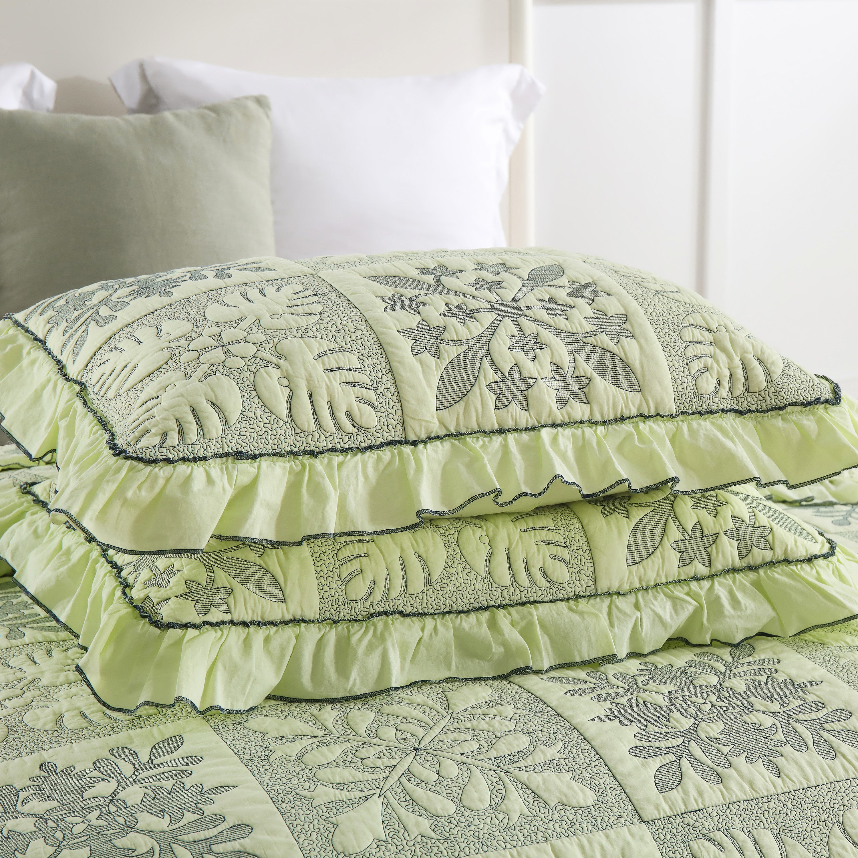 3 Piece 100% Cotton Embroidered Quilt Bedspread Set TJ