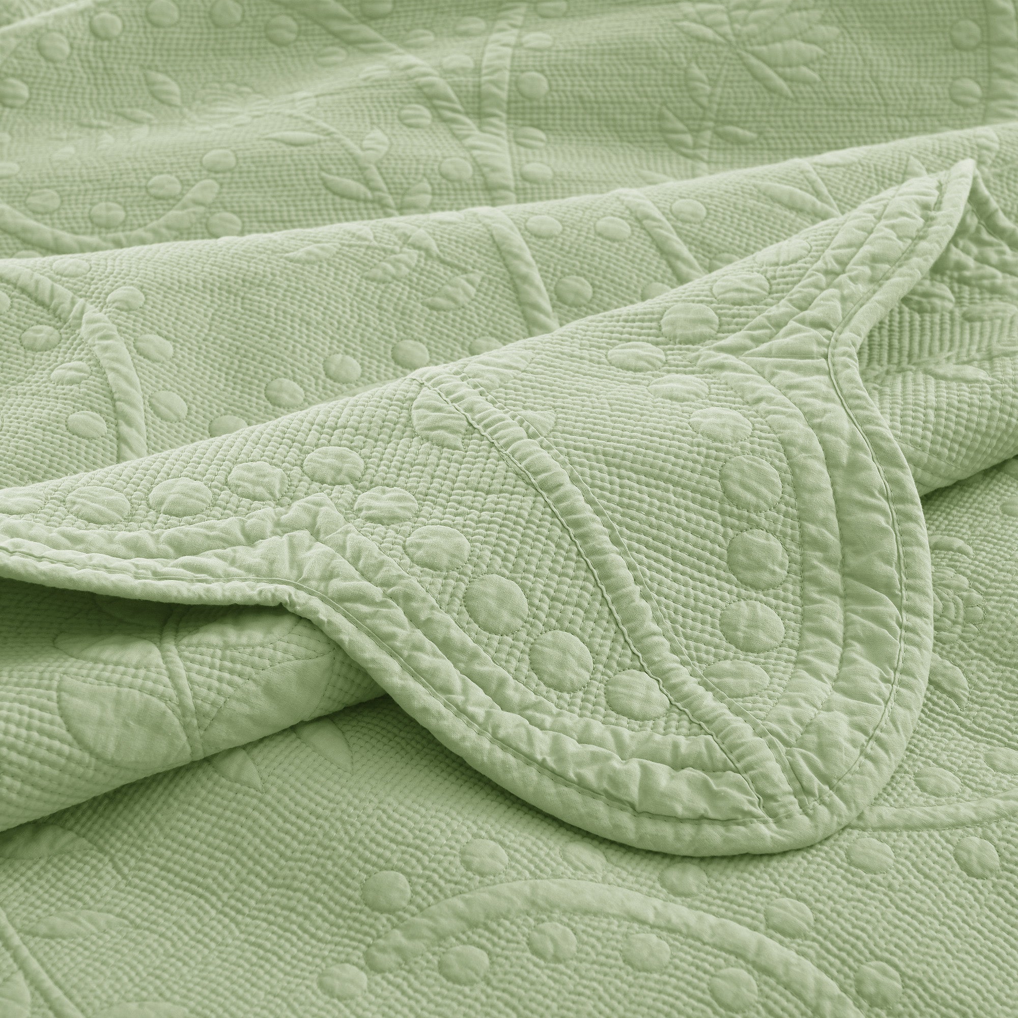 3-Piece Elegantly Embroidered 100% Cotton Oversized Quilt Bedspread Set TX