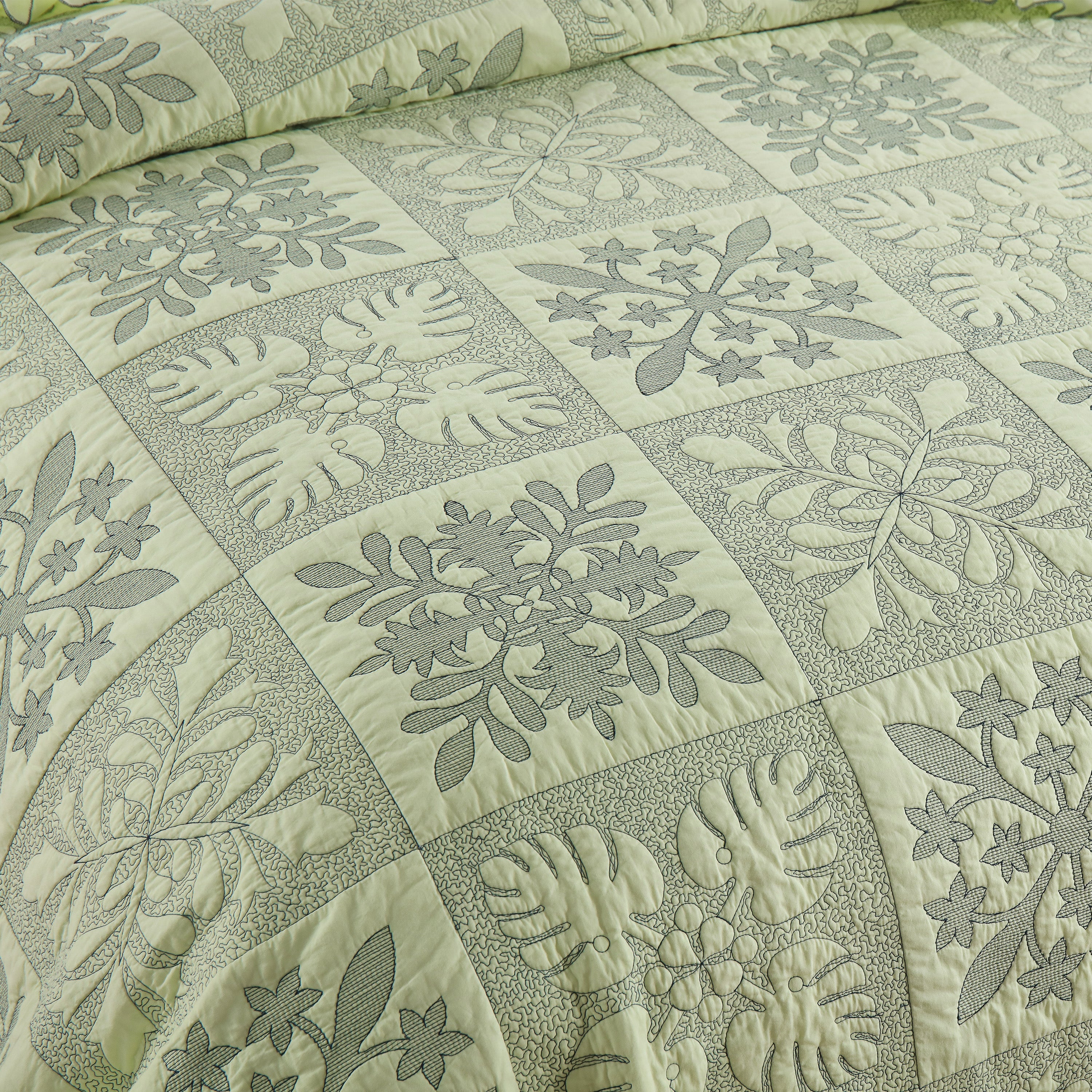 3 Piece 100% Cotton Embroidered Quilt Bedspread Set TJ