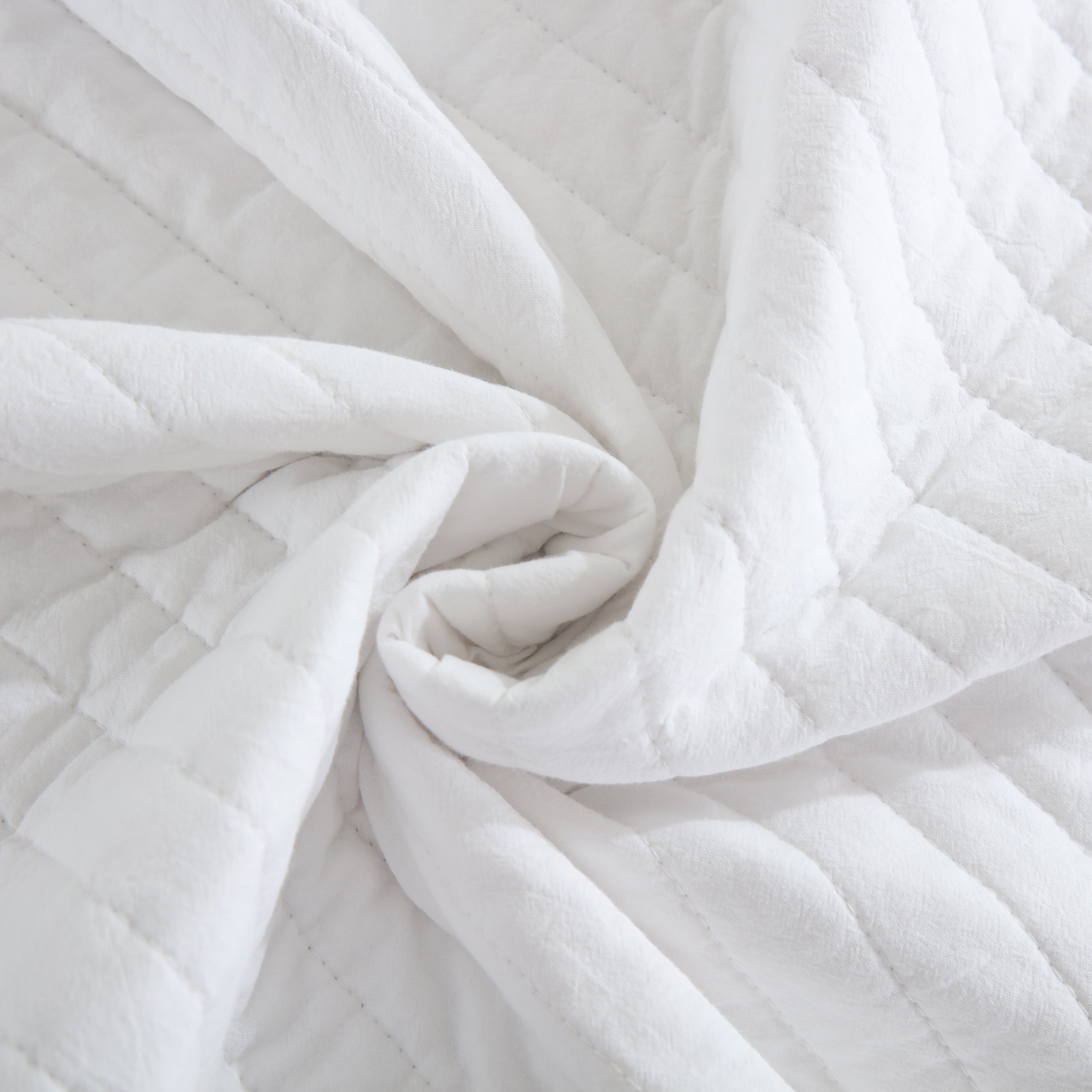 3 Piece 100% Cotton White Striped Embroidered Quilt Bedspread Set TC134