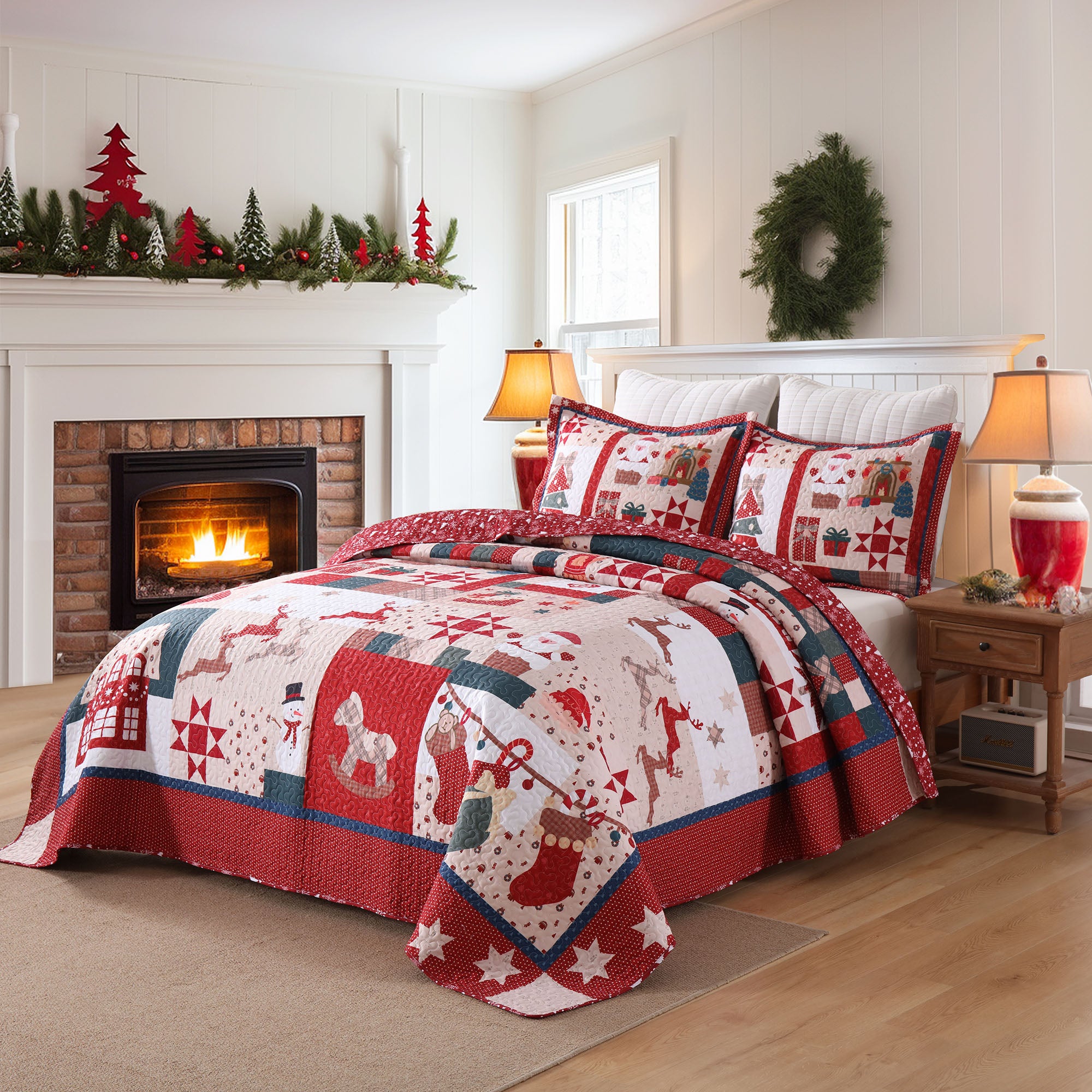 3 Piece Reversible Polyester Vintage Christmas Patchwork Quilt Set Holiday Bedspread BY220