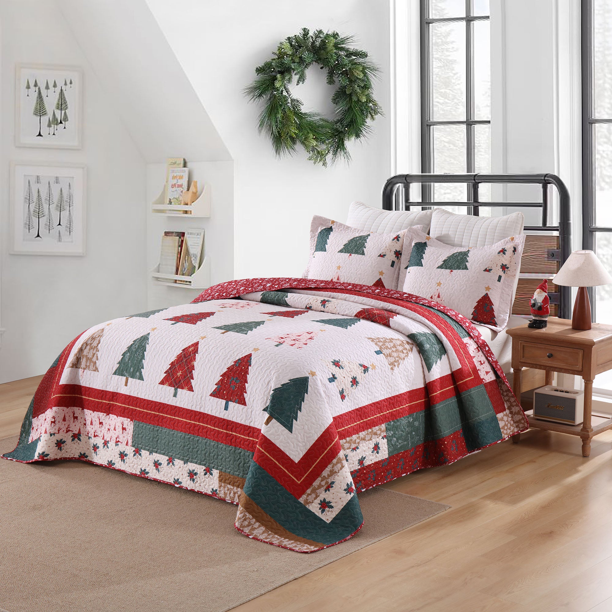 3 Piece Reversible Polyester Christmas Tree Quilt Set - Holiday Forest Bedspread BY219