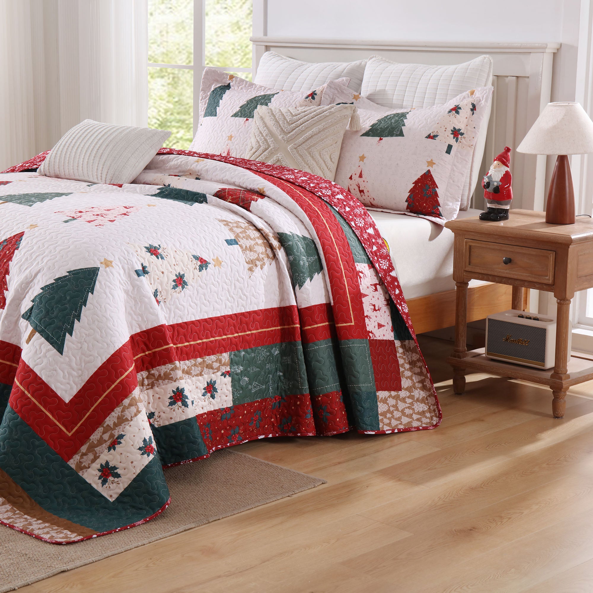 3 Piece Reversible Polyester Christmas Tree Quilt Set - Holiday Forest Bedspread BY219