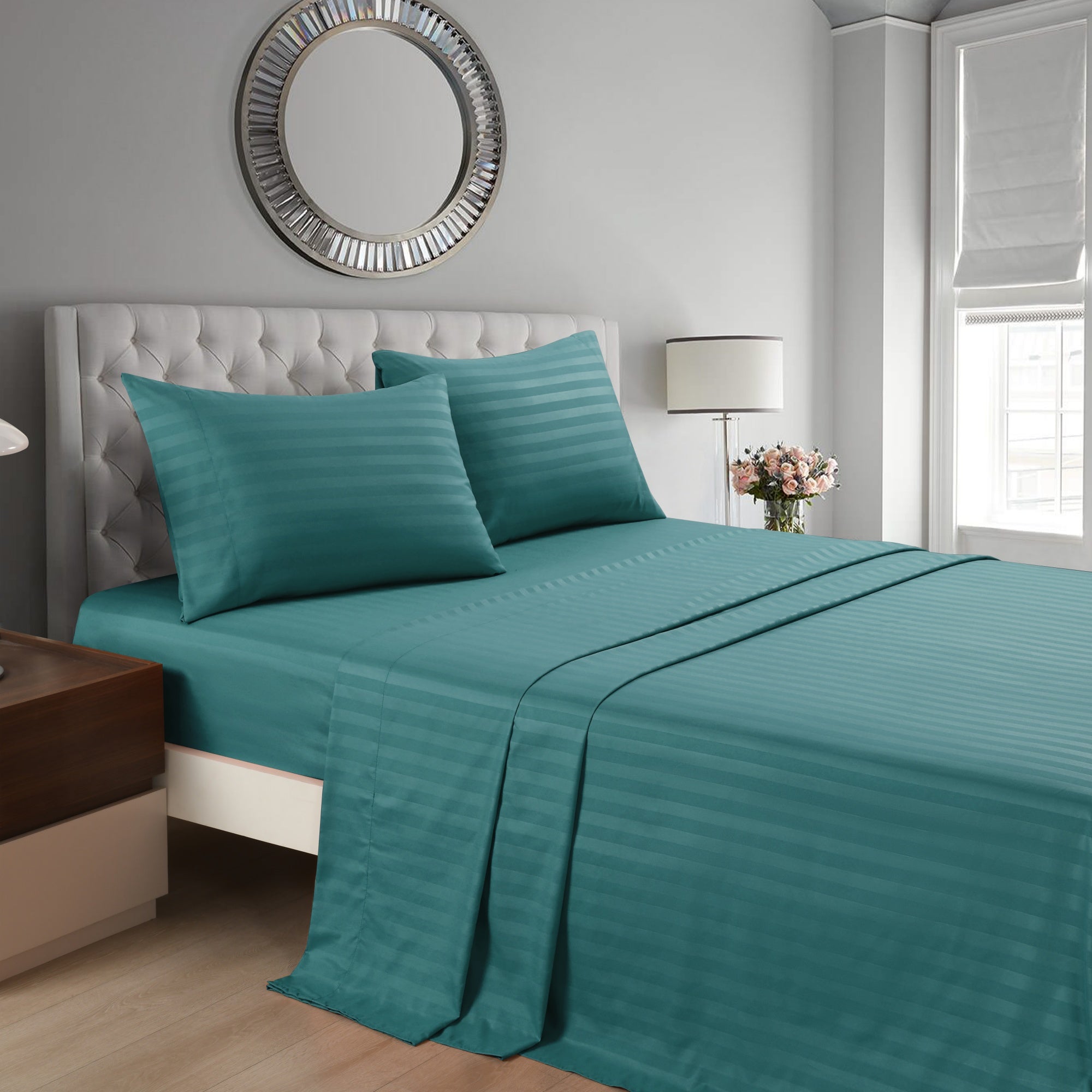 3/4 Piece Luxury Stripe Bed Sheet Set – Soft Hotel Bedding Collection 35000
