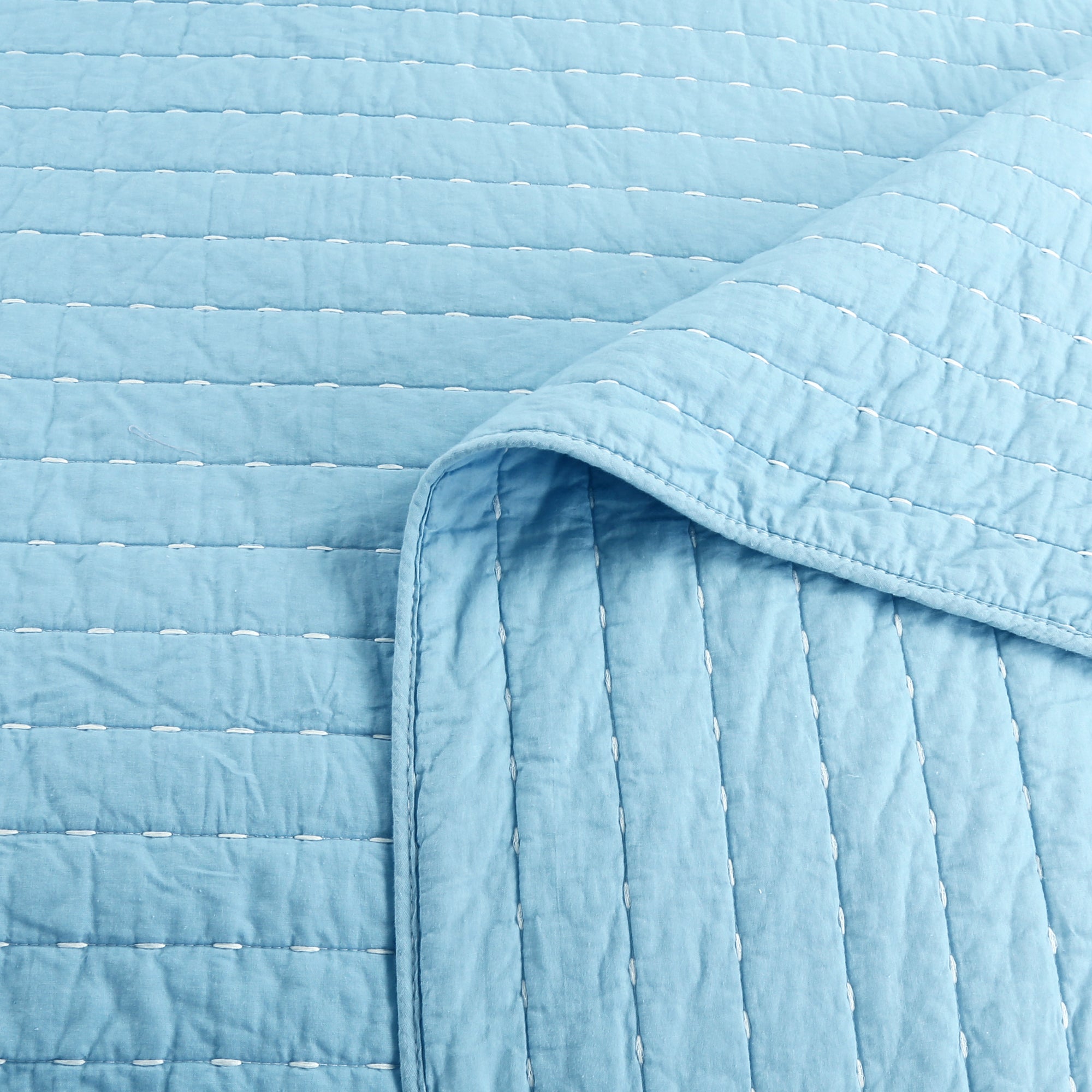 3 Piece 100% Cotton Quilt Set, Oversized Lightweight Channel Quilted Bedspread