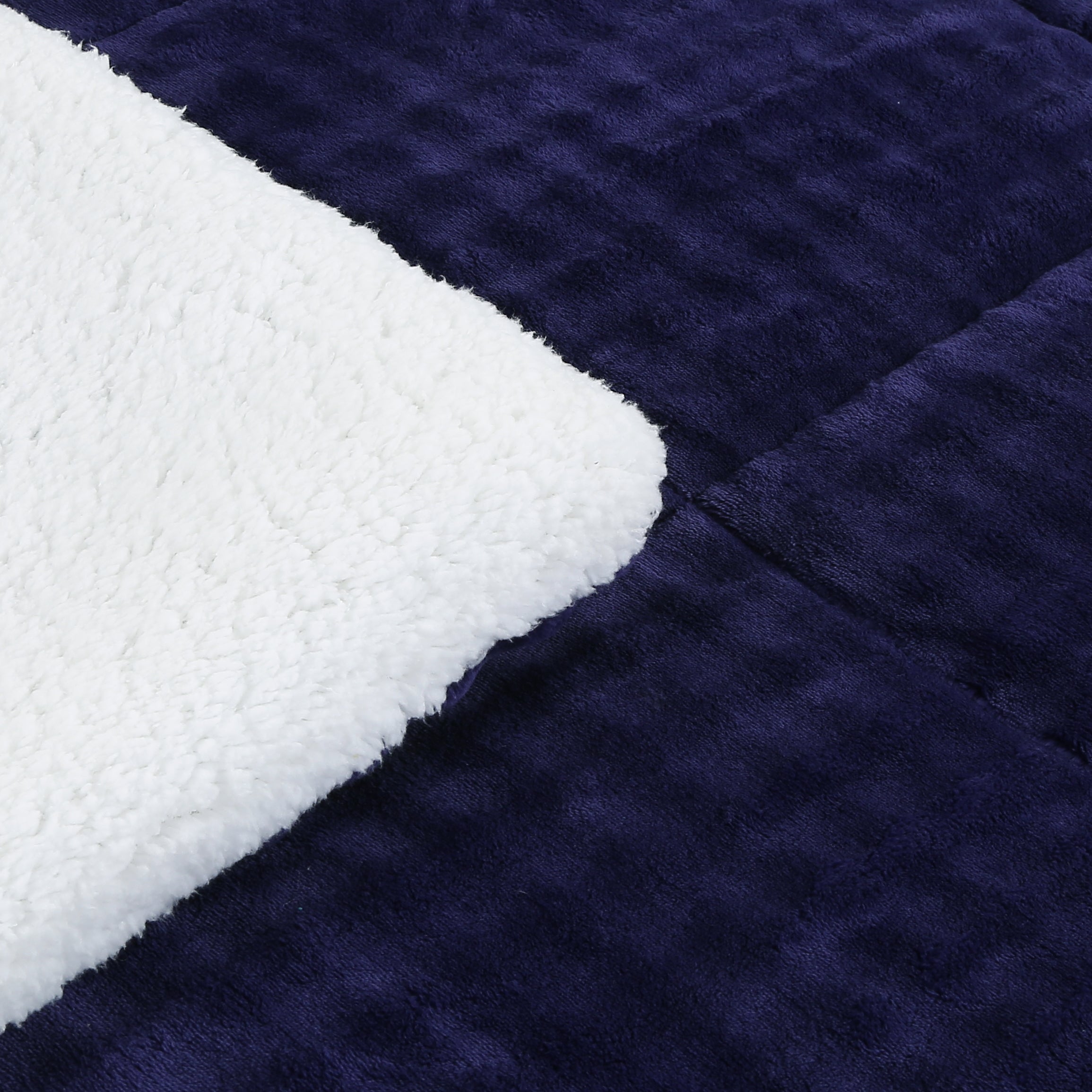 3 Piece Plush Flannel Comforter Set – Soft Bubble Velvet