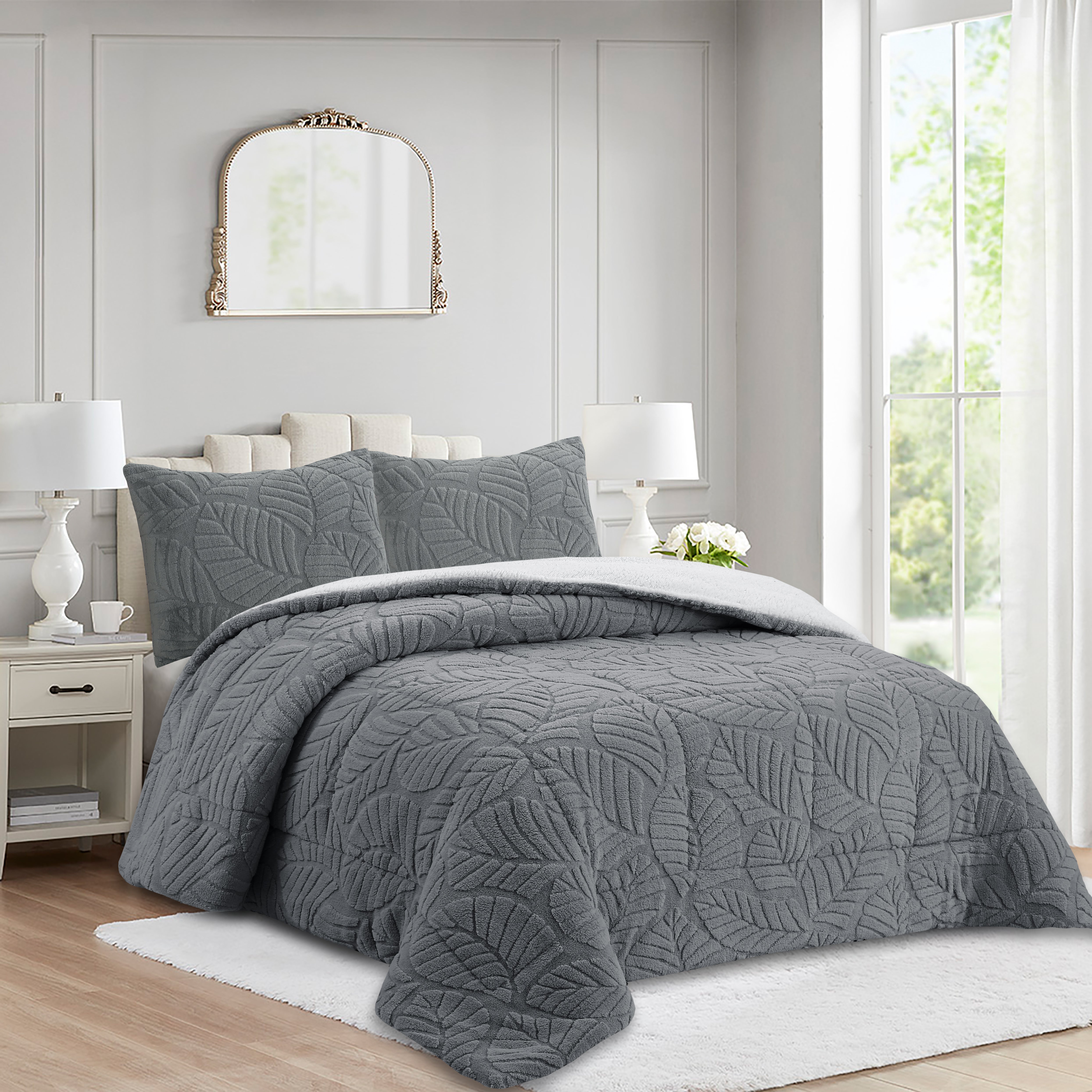 Soft 3 Piece Leaf Pattern Jacquard Plush Comforter Set MEL