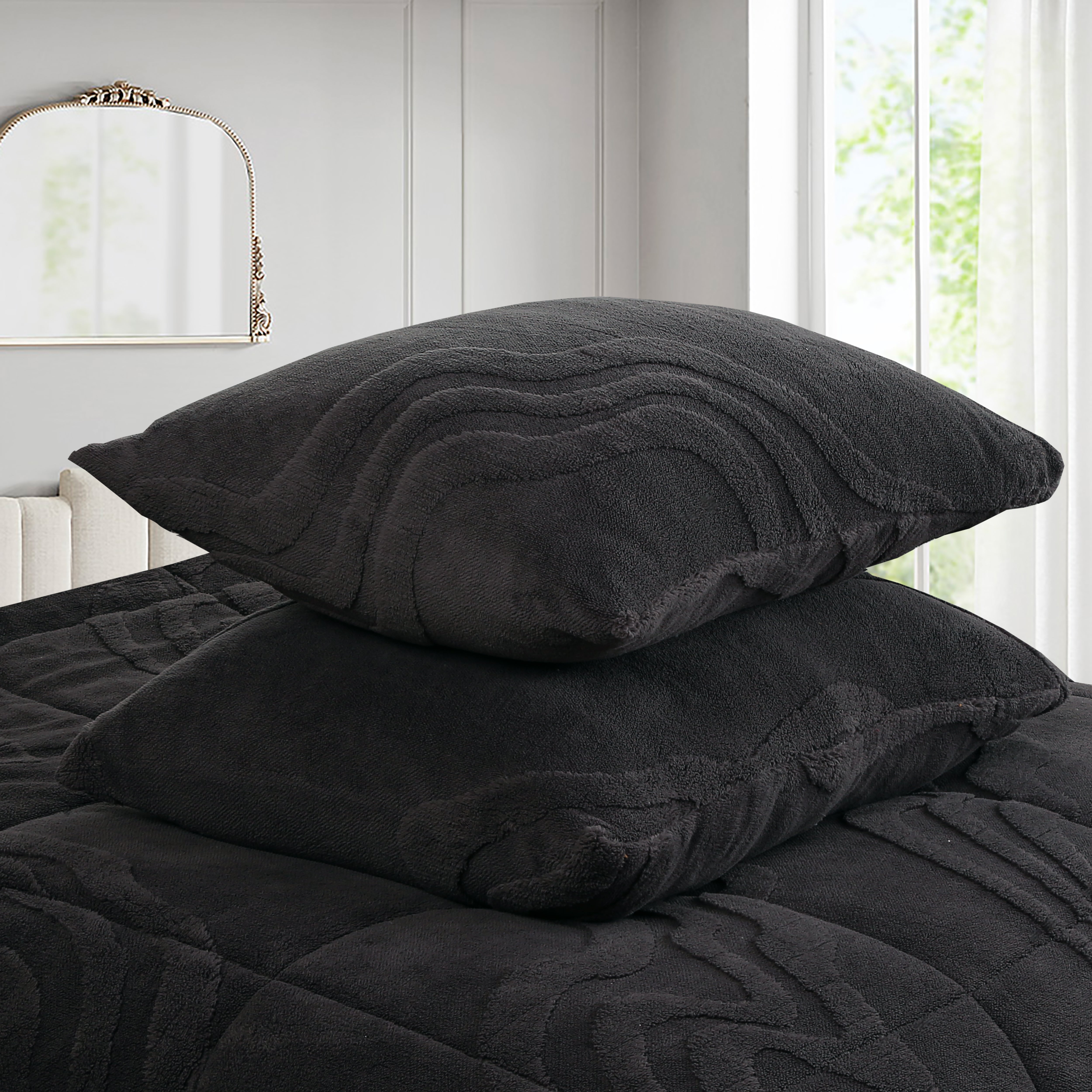 Luxury 3 Piece Wave Jacquard Plush Comforter Set MEW
