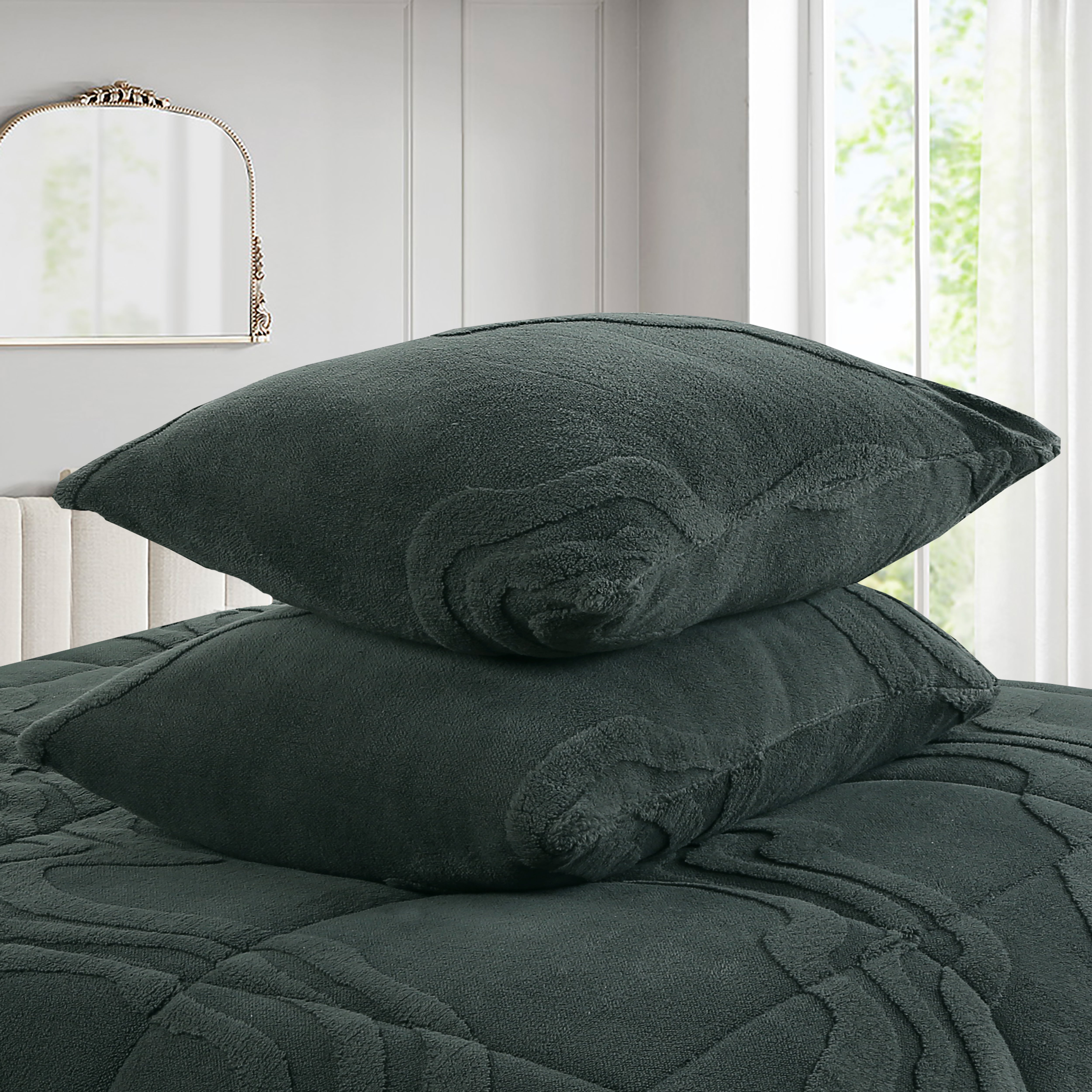 Luxury 3 Piece Wave Jacquard Plush Comforter Set MEW