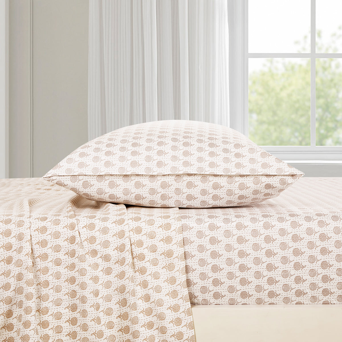 7-Piece Floral Comforter Set with Sheets