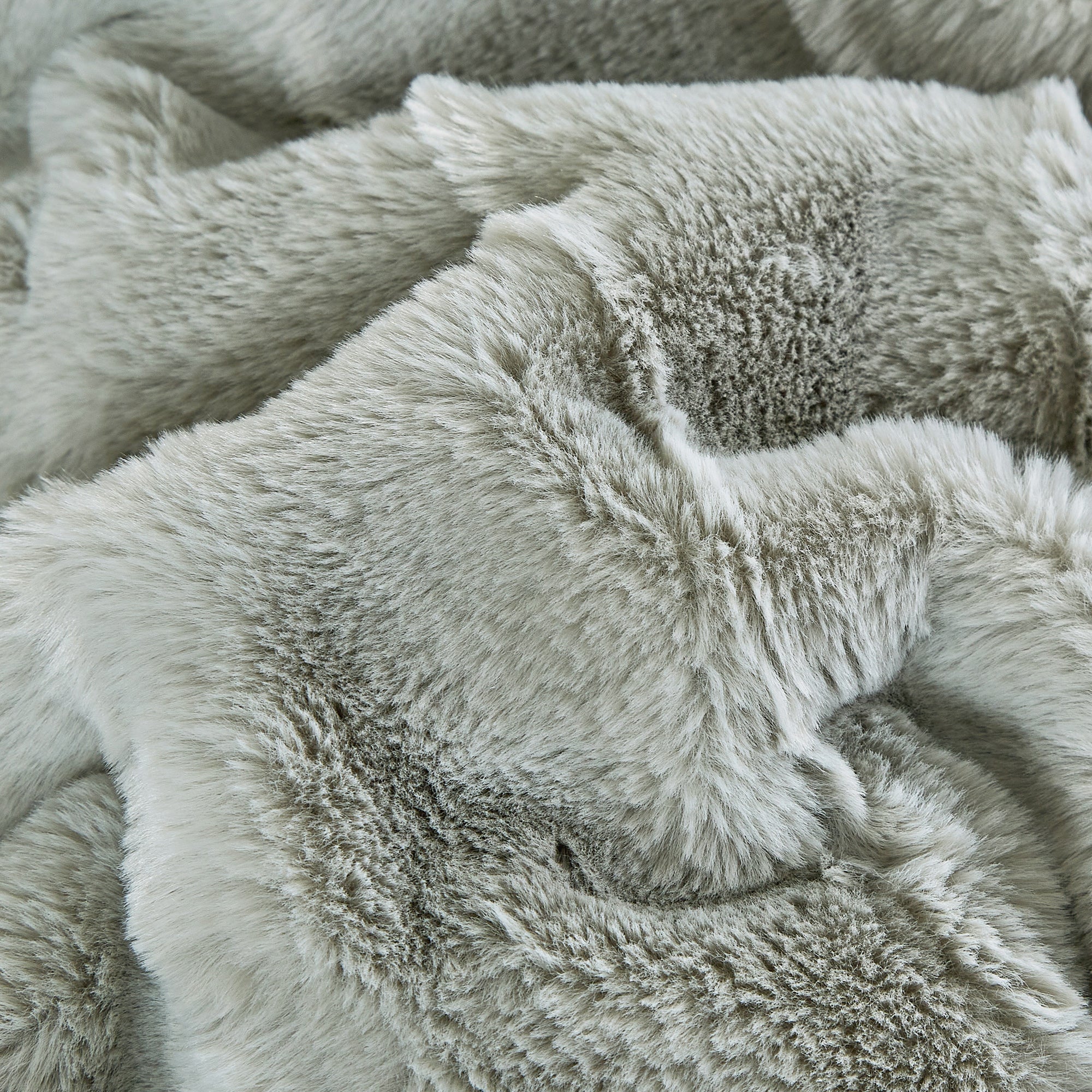 4-Piece Textured Stripe Faux Fur Comforter Set with Velvet Backing