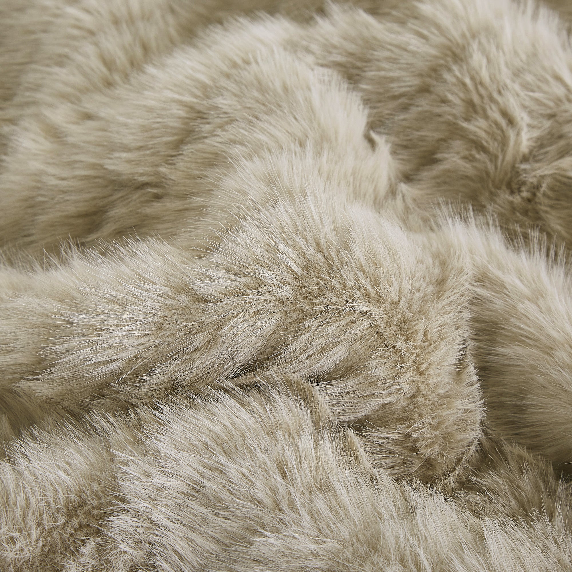 4-Piece Textured Diagonal Stripe Faux Fur Comforter Set with Velvet Backing