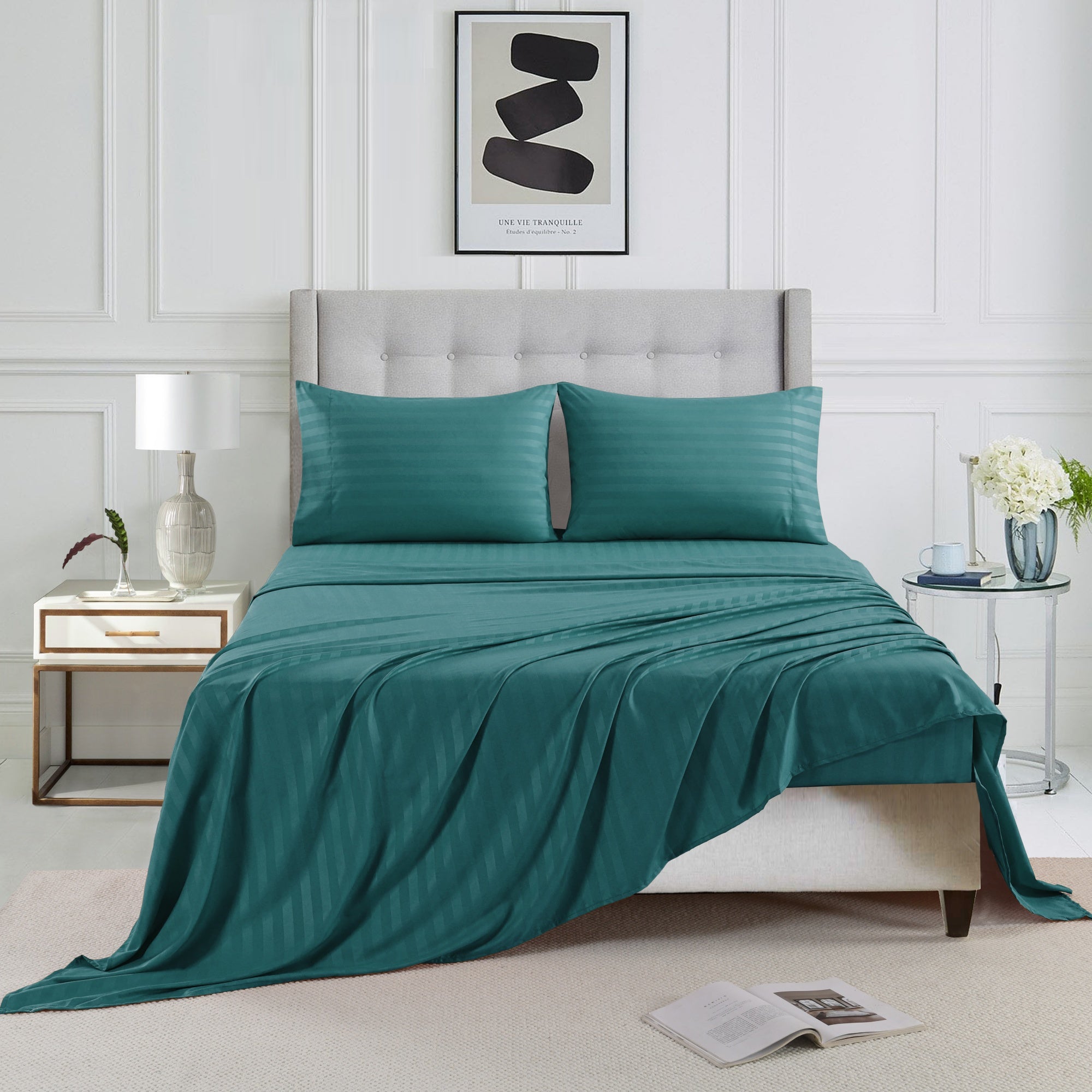 3/4 Piece Luxury Stripe Bed Sheet Set – Soft Hotel Bedding Collection 35000