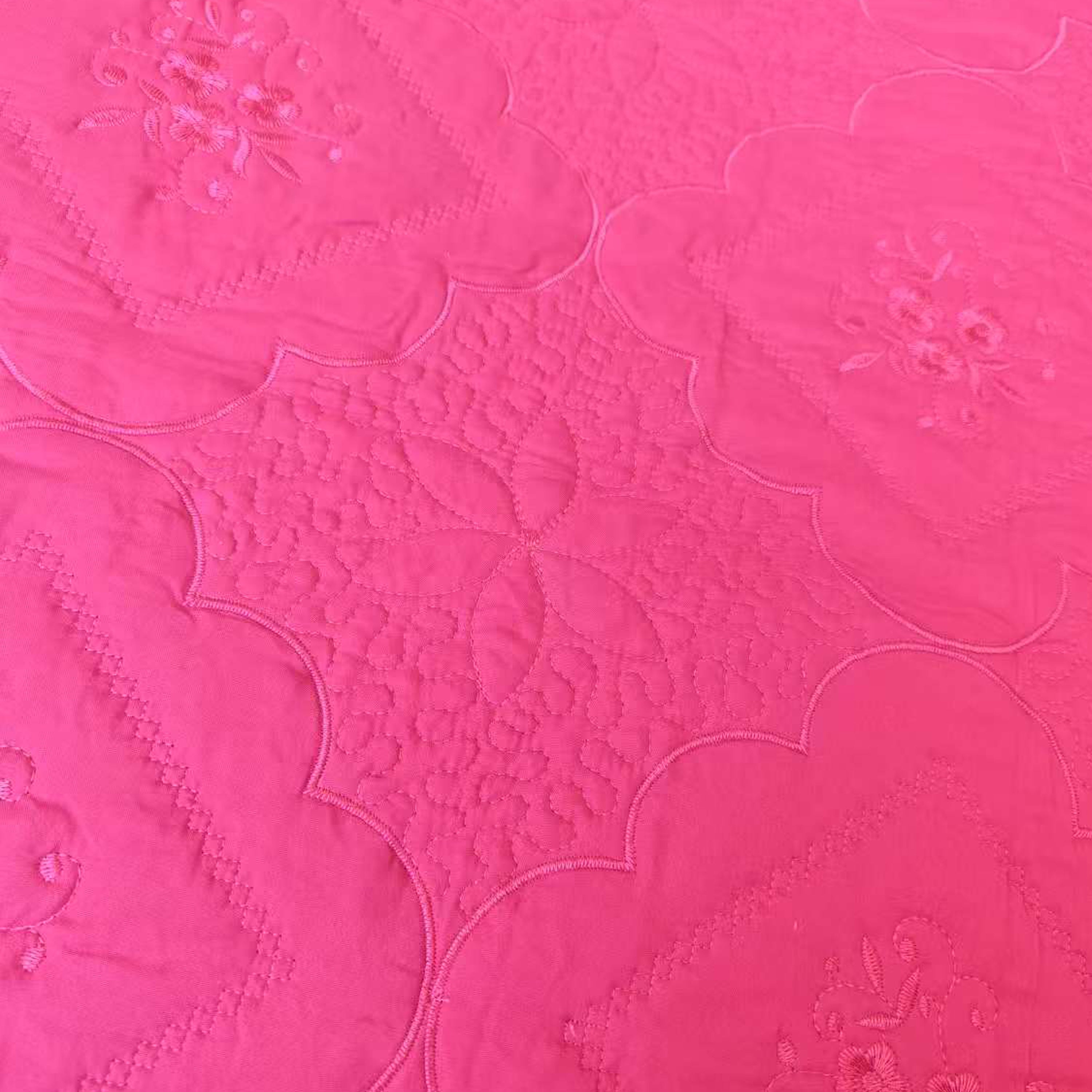 3 Piece Floral Embroidered Quilted Bedspread Set