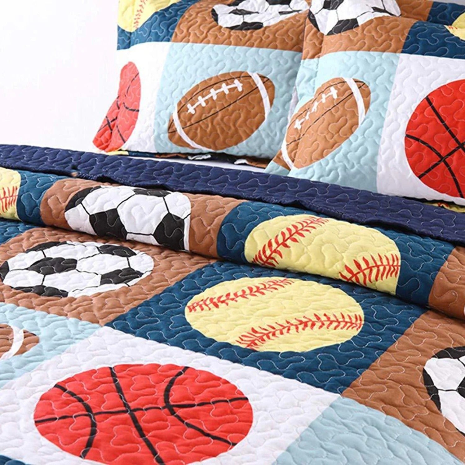 2/3 Piece Kids Sports Quilt Set, Football Basketball Bedspread for Boys Teens
