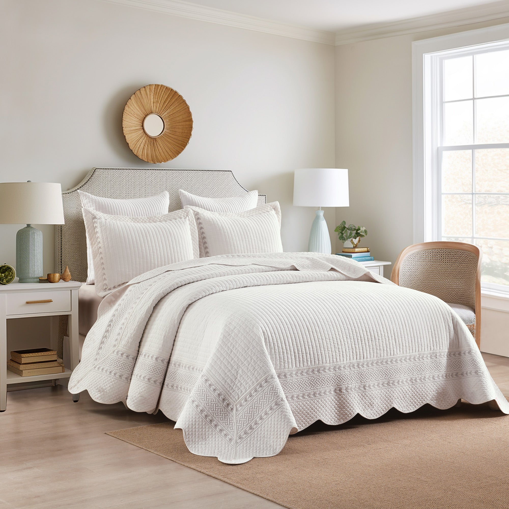 3 Piece 100% Cotton White Stripe Quilt Set – Classic Embroidered Bedspread TC150