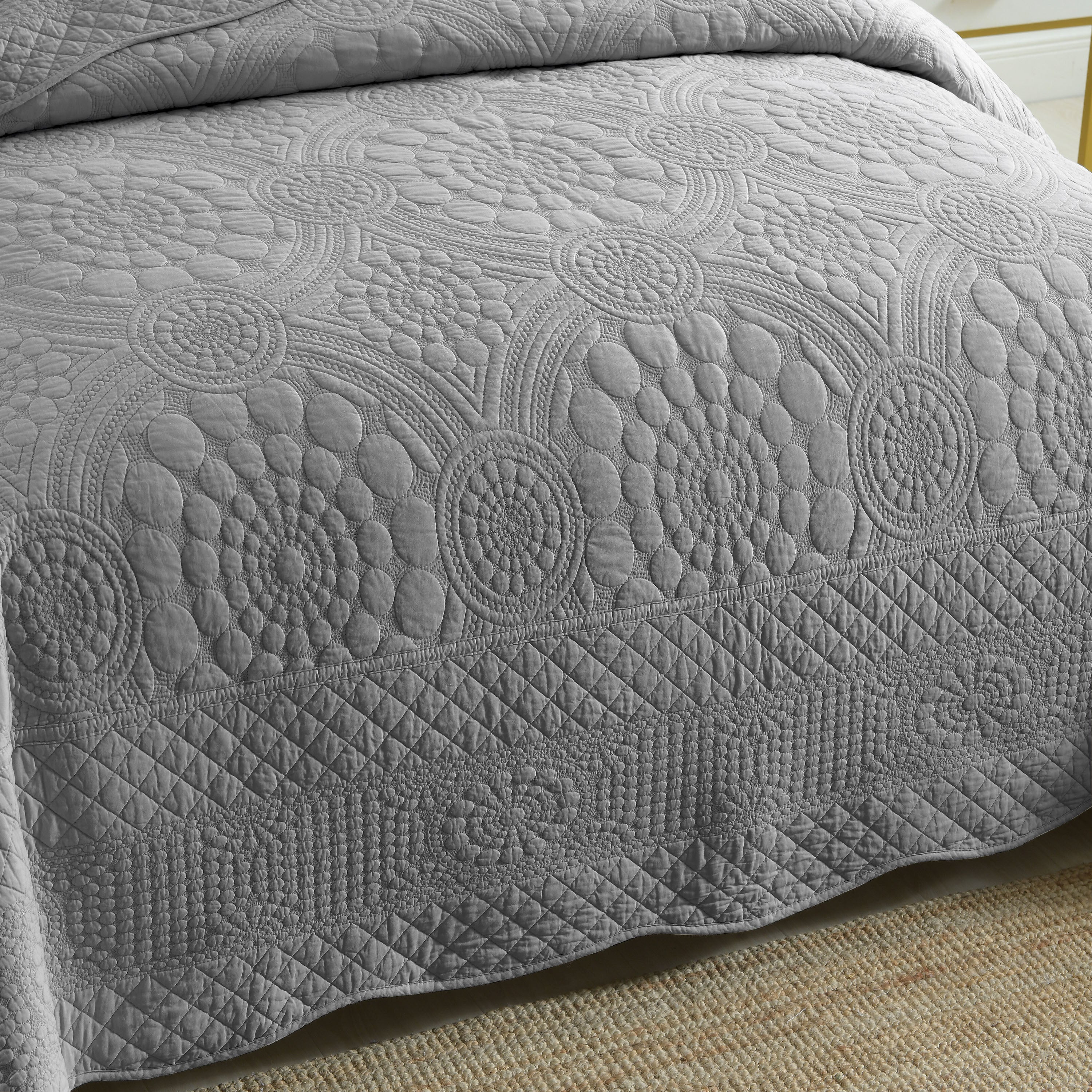 3 Piece 100% Cotton Quilt Set, Oversized Lightweight Quilted Bedspread TF