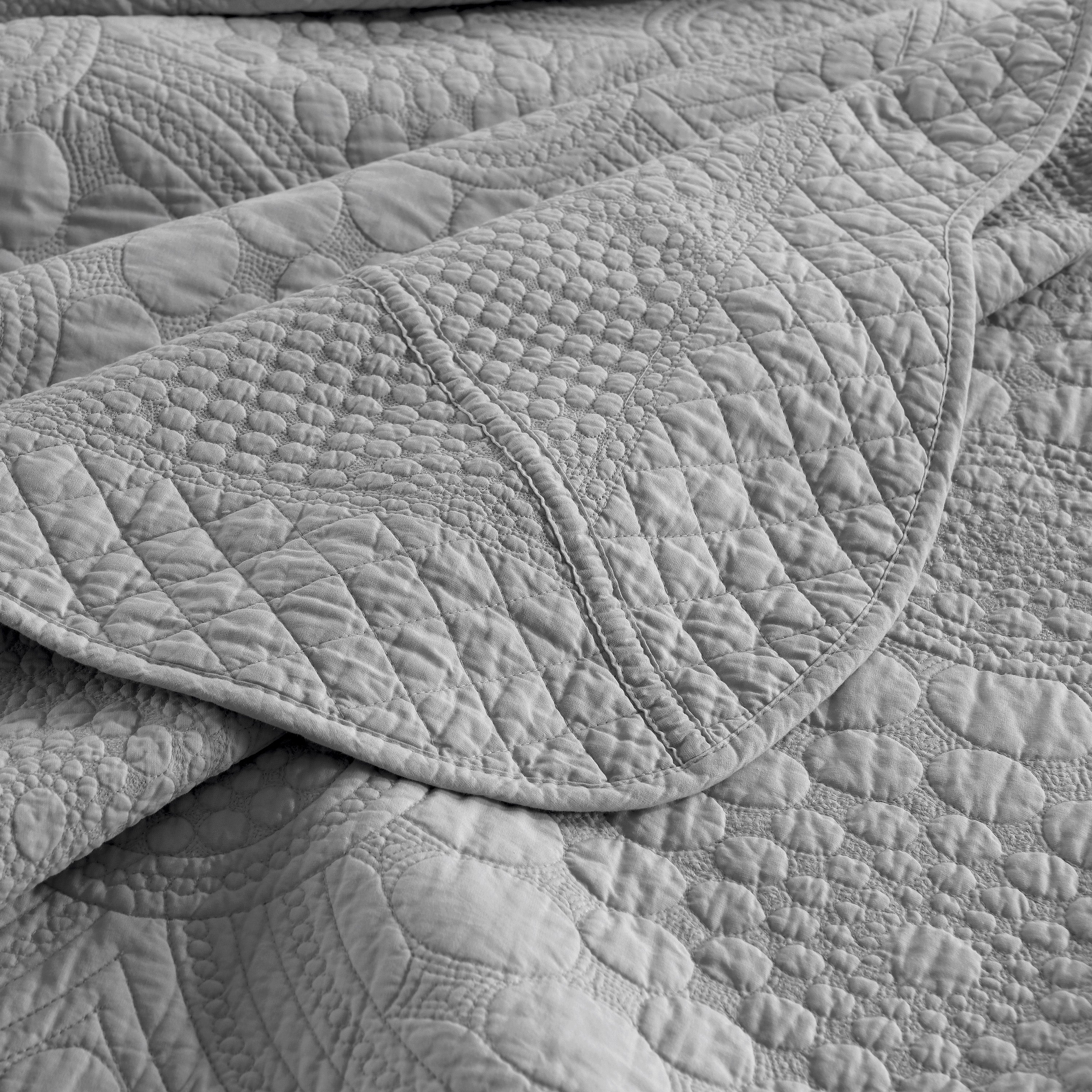 3 Piece 100% Cotton Quilt Set, Oversized Lightweight Quilted Bedspread TF