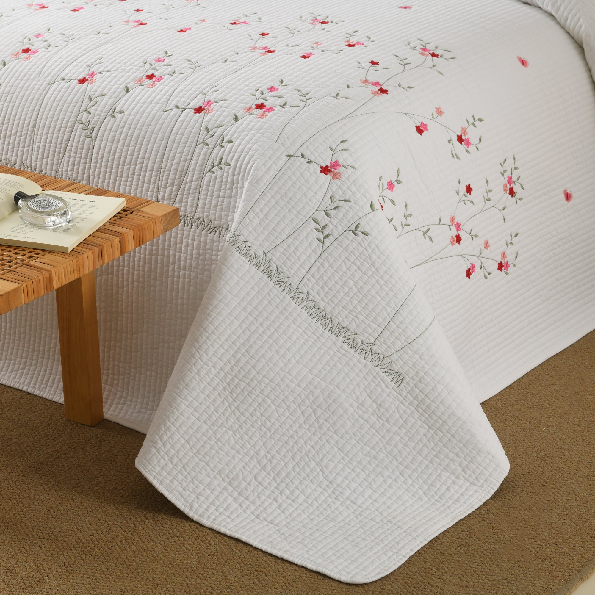 3 Piece Cotton Cover Floral Embroidered Cottage Quilt Bedspread Set ME513