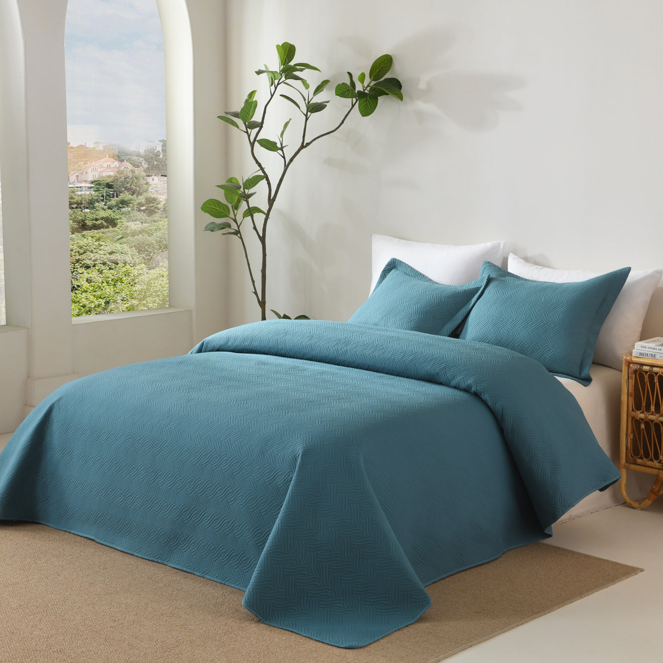 100% Polyester Ultrasonic Quilted Lightweight Quilt Bedspread Set