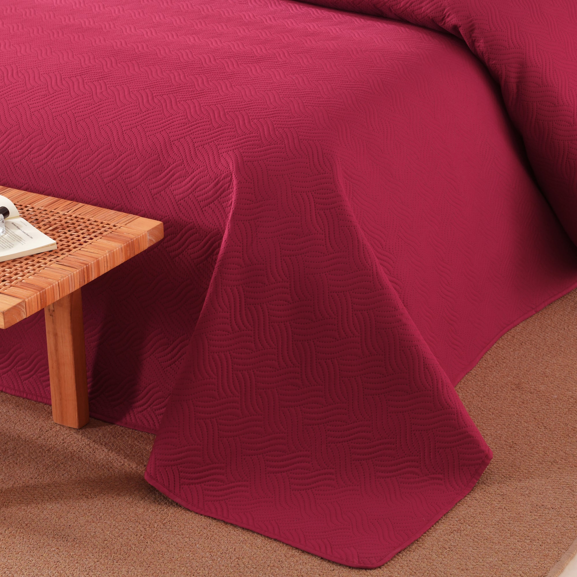 100% Polyester Ultrasonic Quilted Lightweight Quilt Bedspread Set