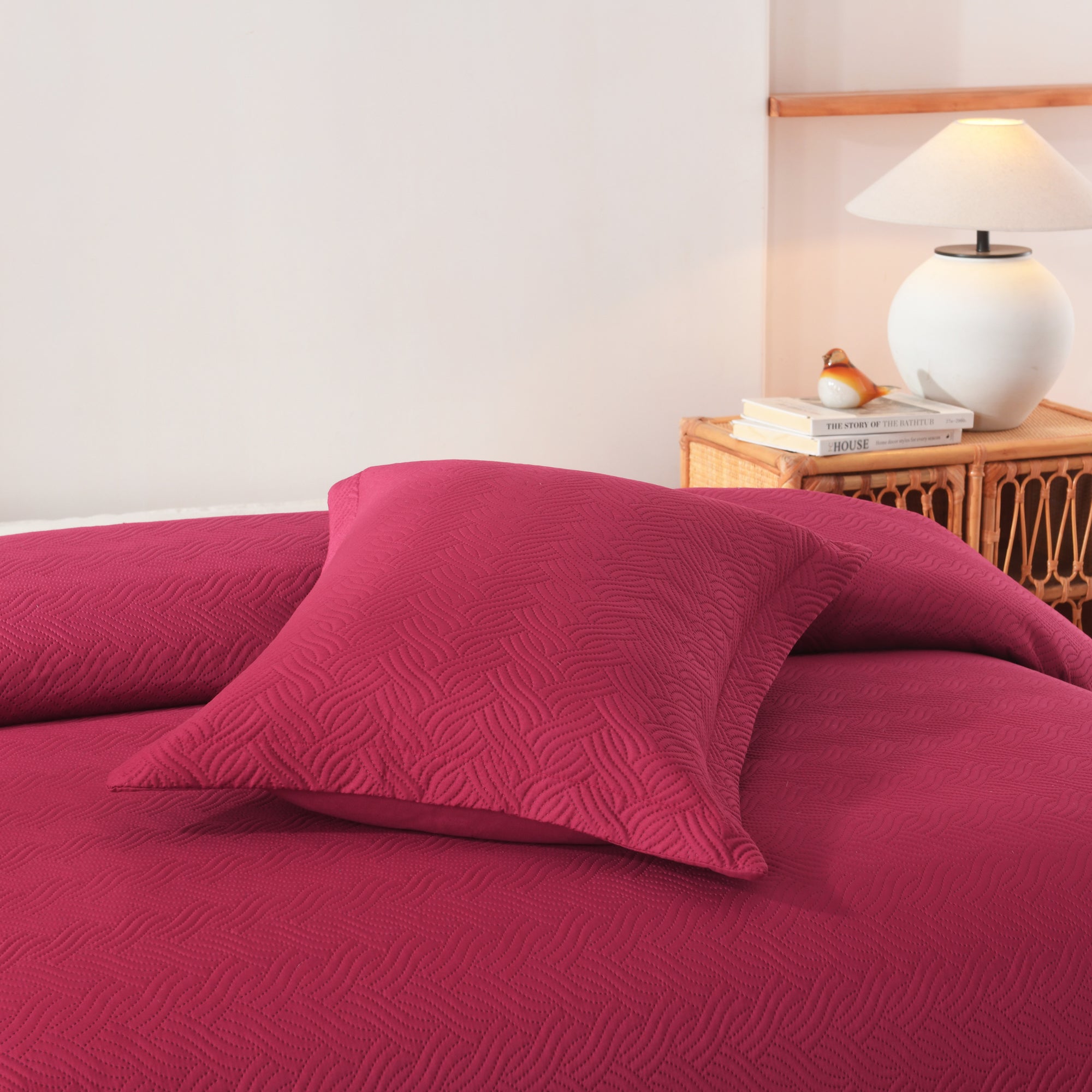 100% Polyester Ultrasonic Quilted Lightweight Quilt Bedspread Set