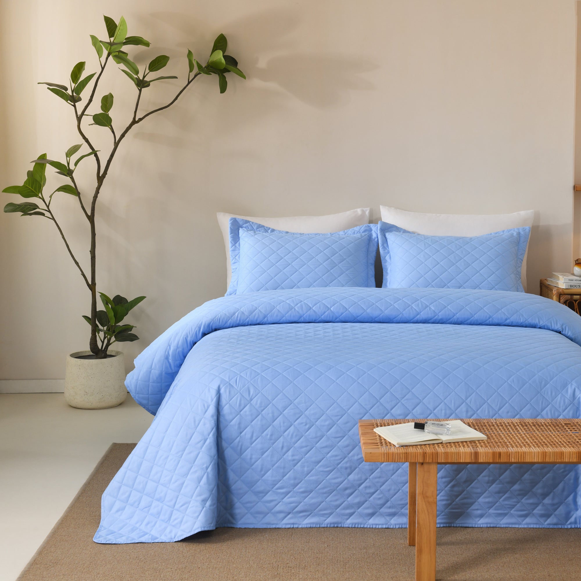 100% Polyester Ultrasonic Quilted Lightweight Quilt Bedspread Set