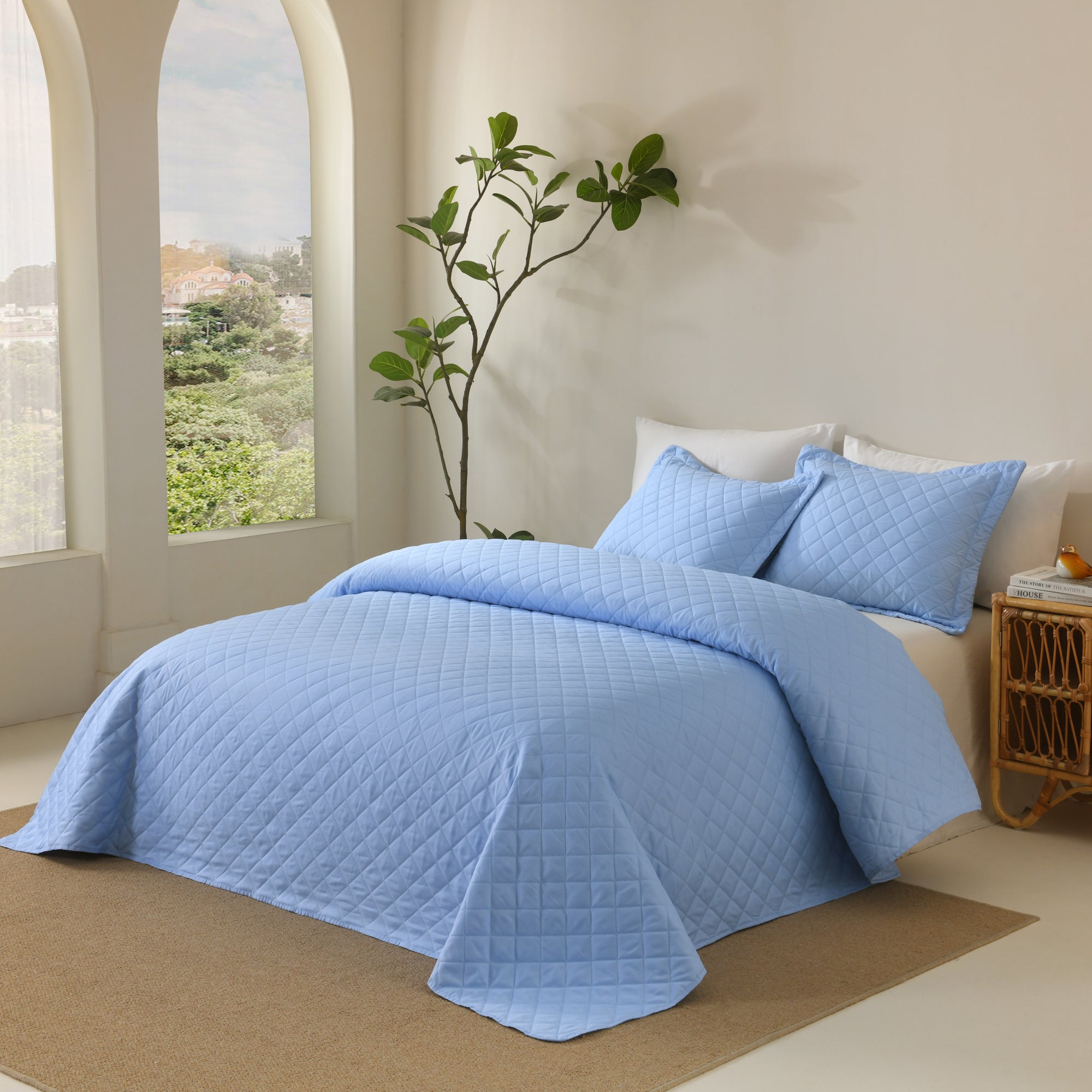100% Polyester Ultrasonic Quilted Lightweight Quilt Bedspread Set