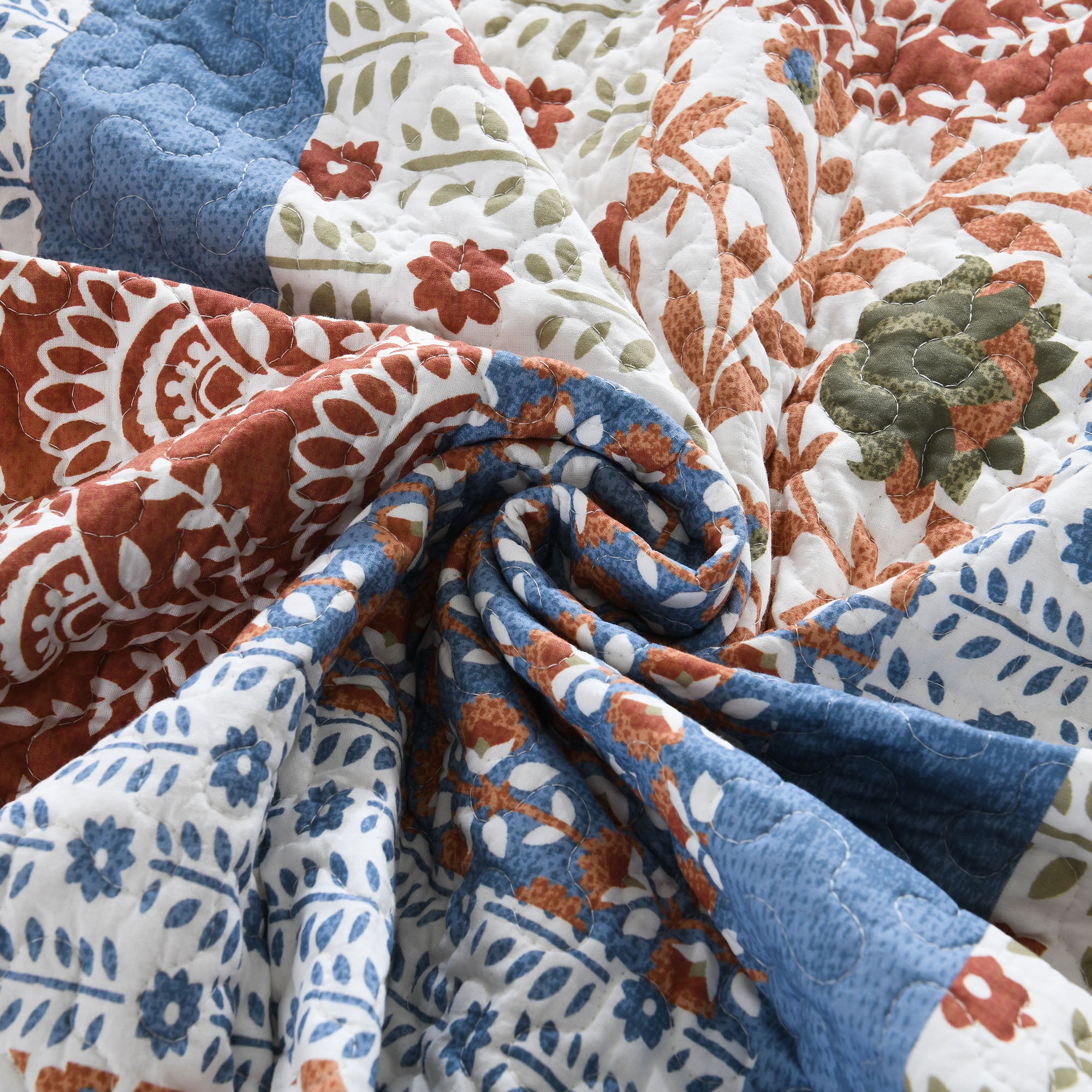 3 Piece Vintage Floral Patchwork Quilt Set Bedspread BY212
