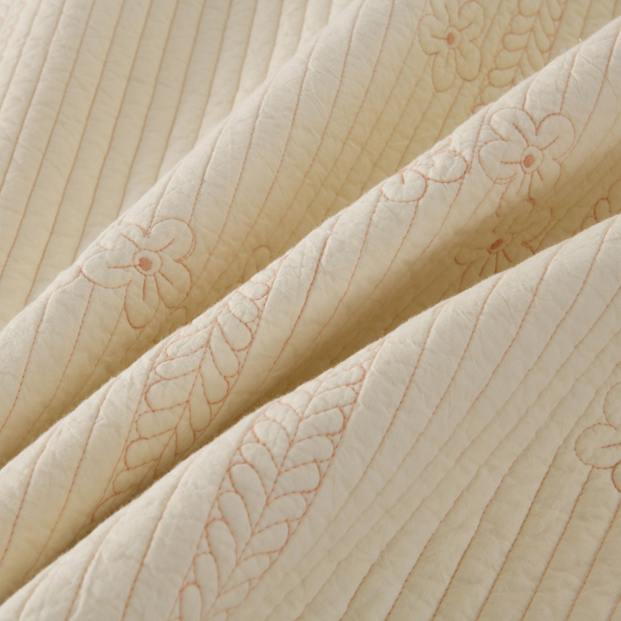 3 Piece 100% Cotton Embroidered Quilt Set – Floral Bedspread TU145
