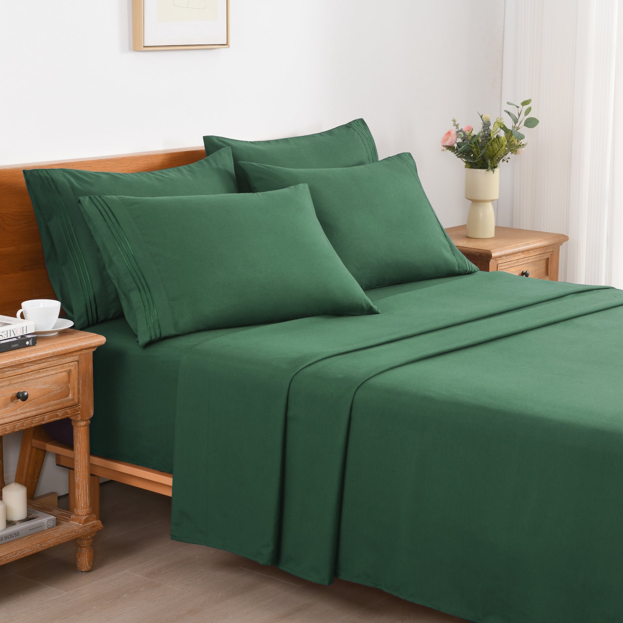 4/6 Piece Soft Solid Embroidered Bed Sheet Set