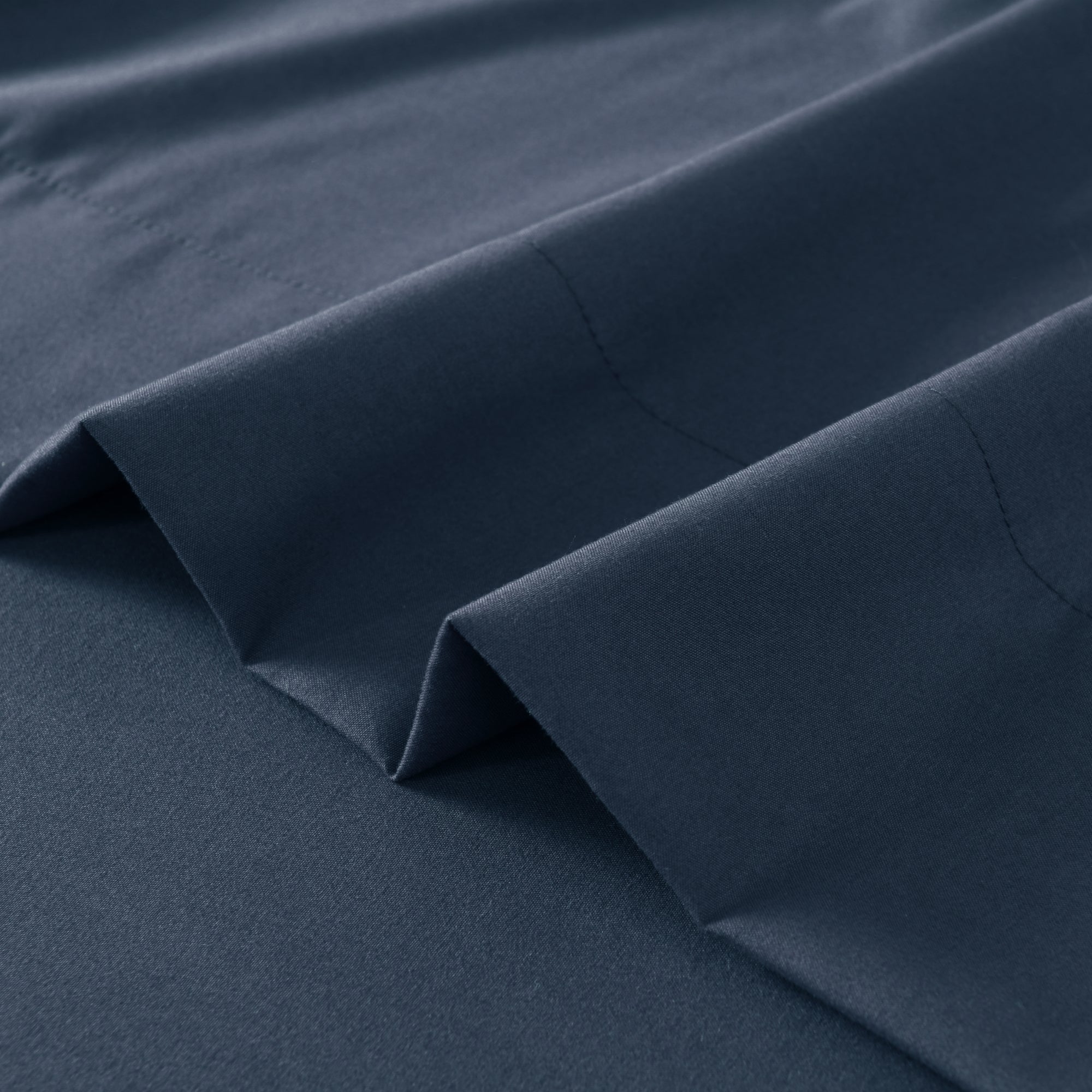 3/4 Piece Soft Solid Embroidered Bed Sheet Set Bedding Set