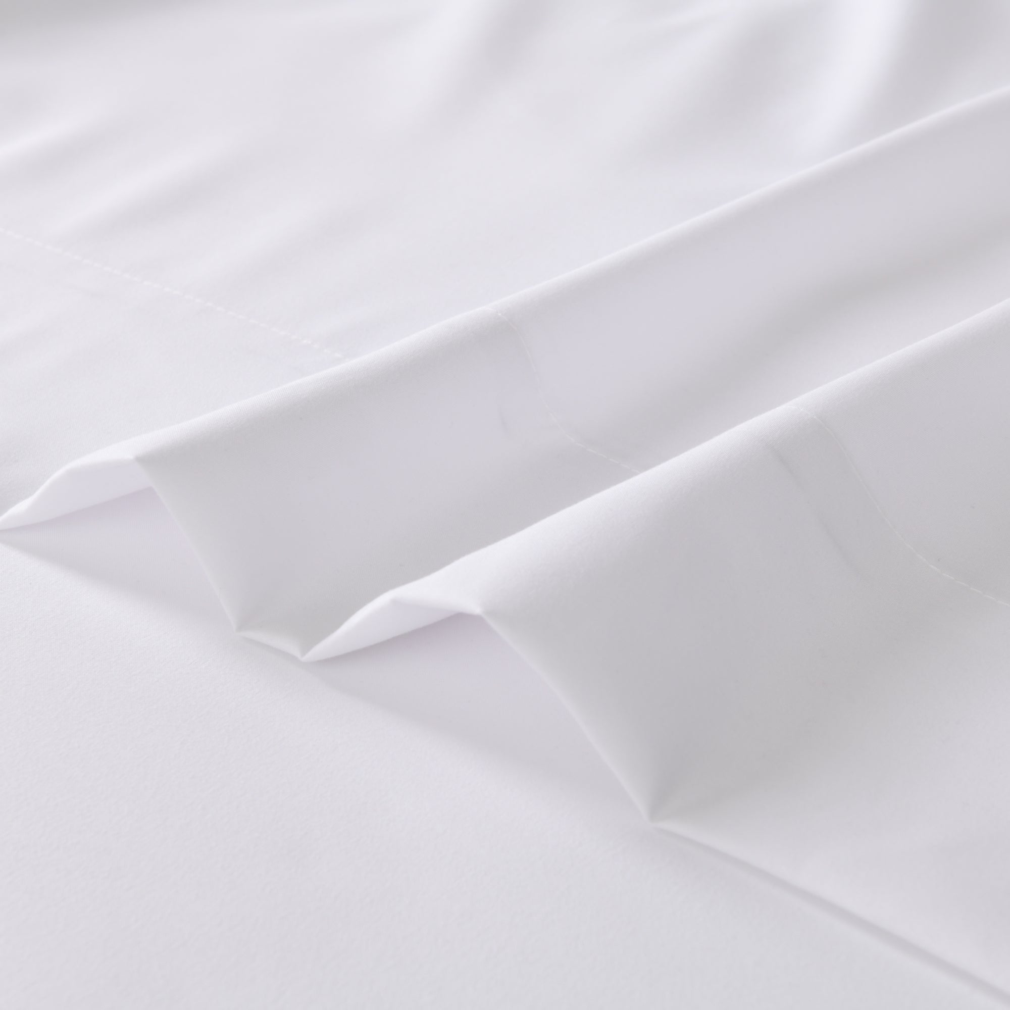 4/6 Piece Soft Solid Embroidered Bed Sheet Set