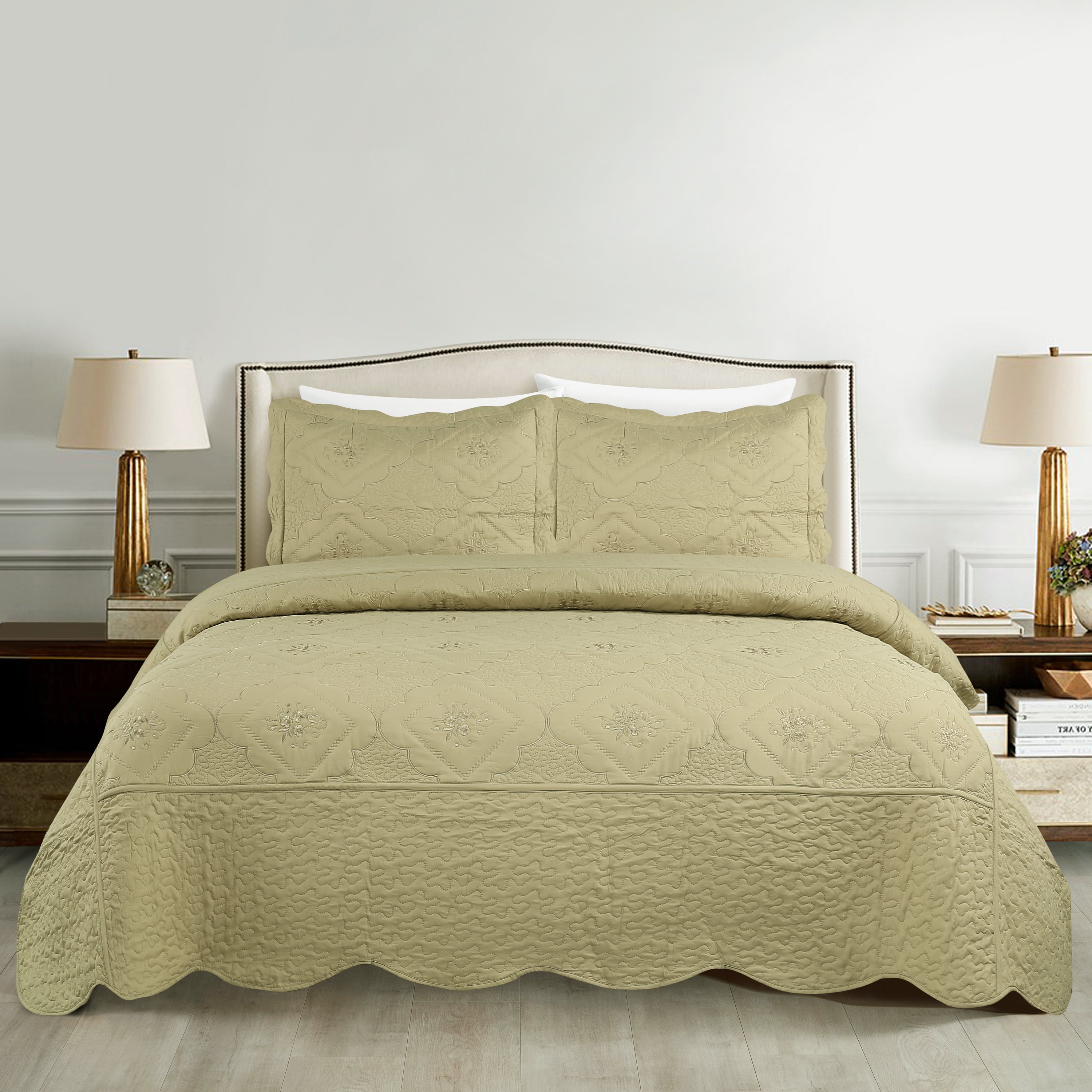 3 Piece Floral Embroidered Quilted Bedspread Set