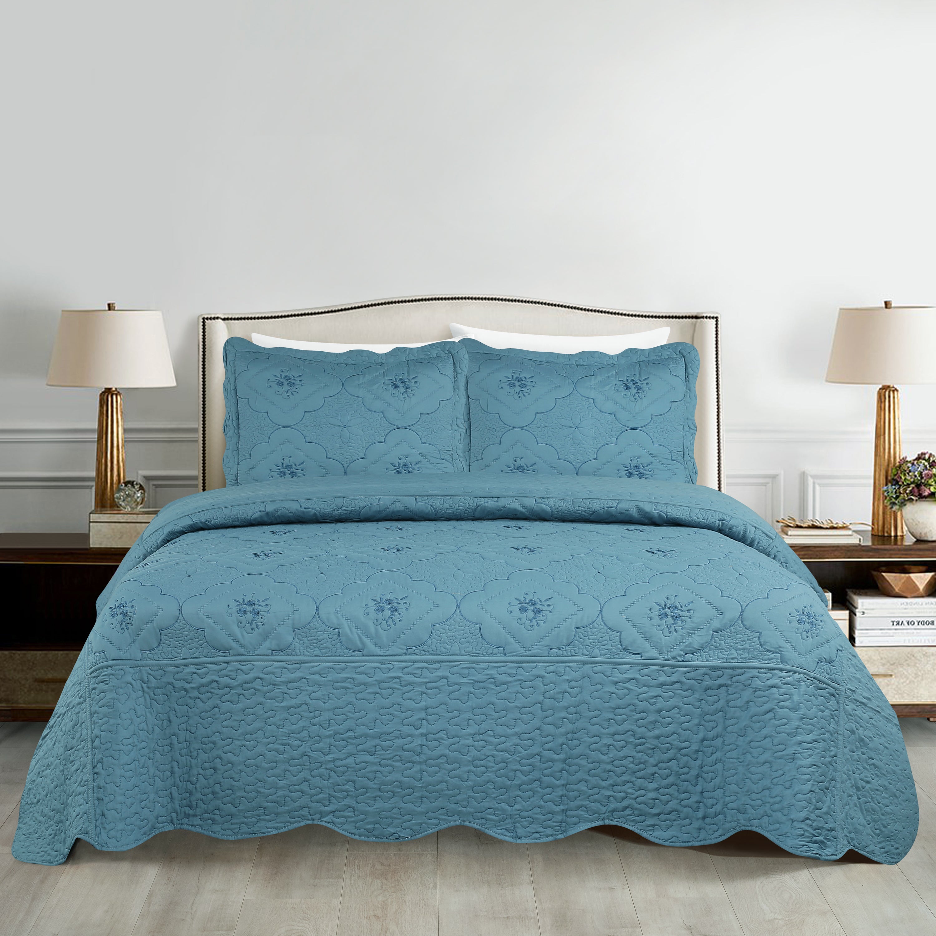 3 Piece Floral Embroidered Quilted Bedspread Set