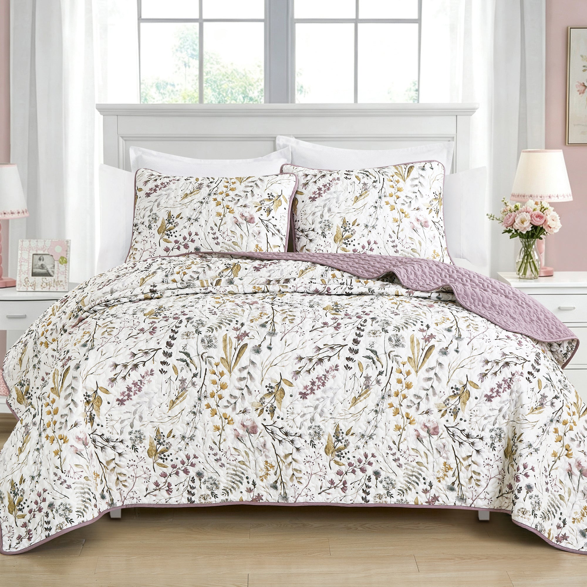 3 Piece Lightweight Quilt Bedspread Set Reversible Floral Botanical