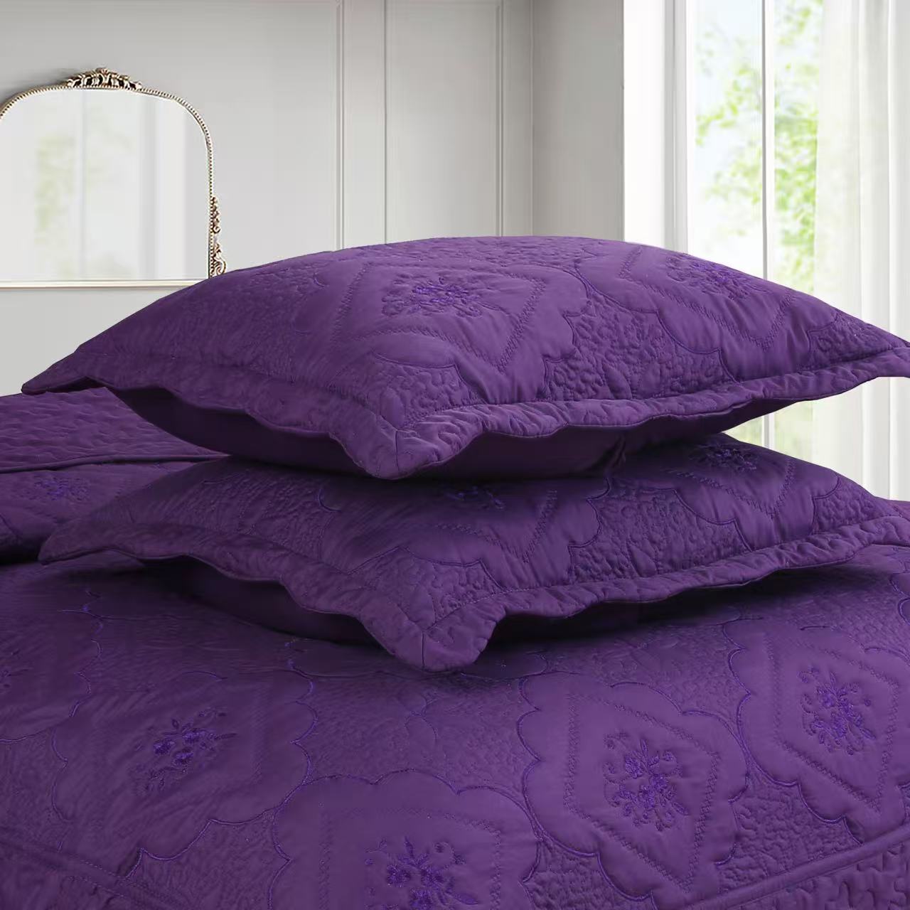 3 Piece Floral Embroidered Quilted Bedspread Set