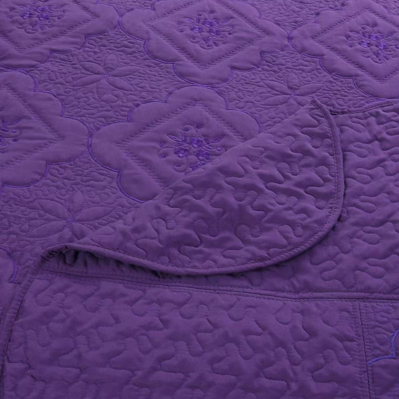 3 Piece Floral Embroidered Quilted Bedspread Set