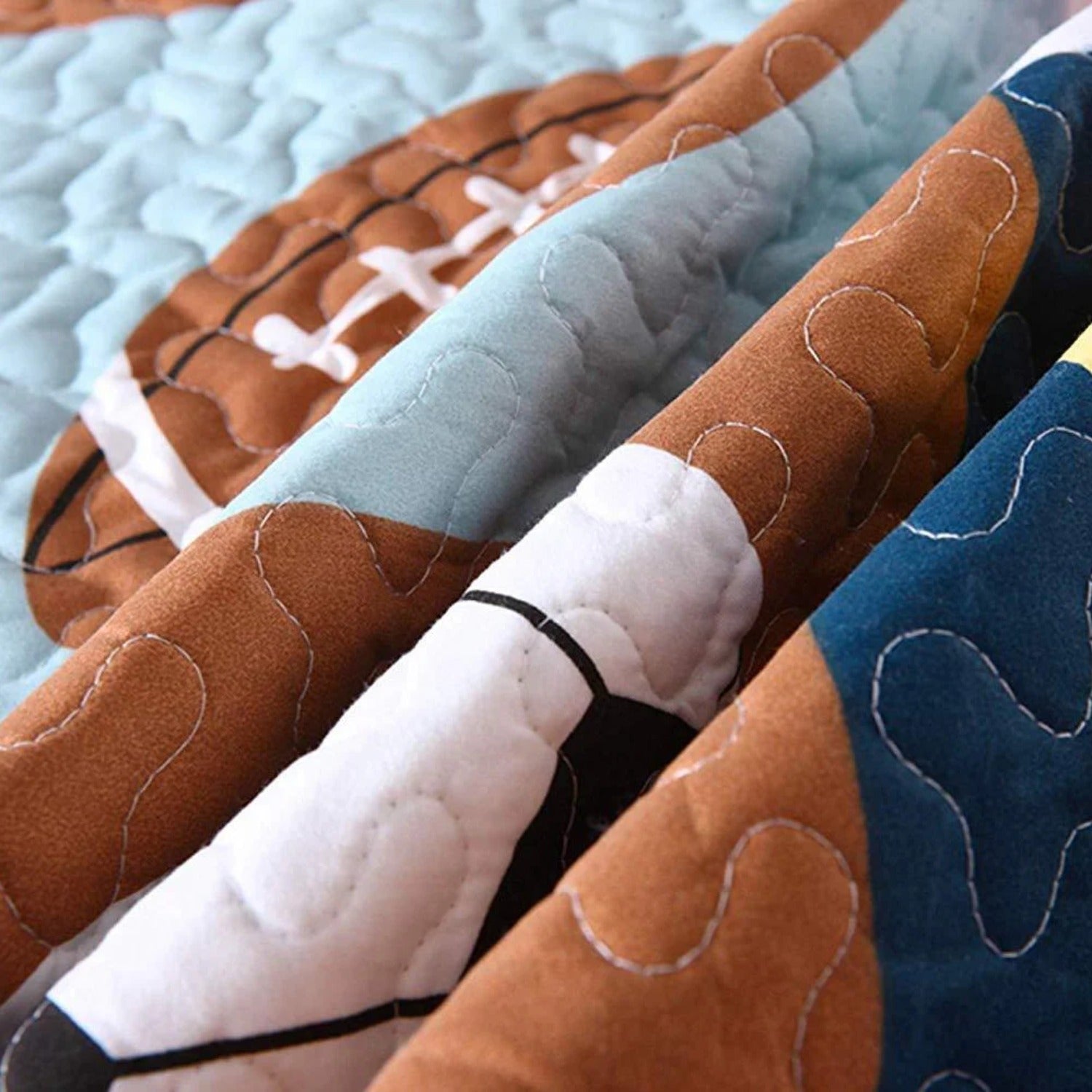 2/3 Piece Kids Sports Quilt Set, Football Basketball Bedspread for Boys Teens