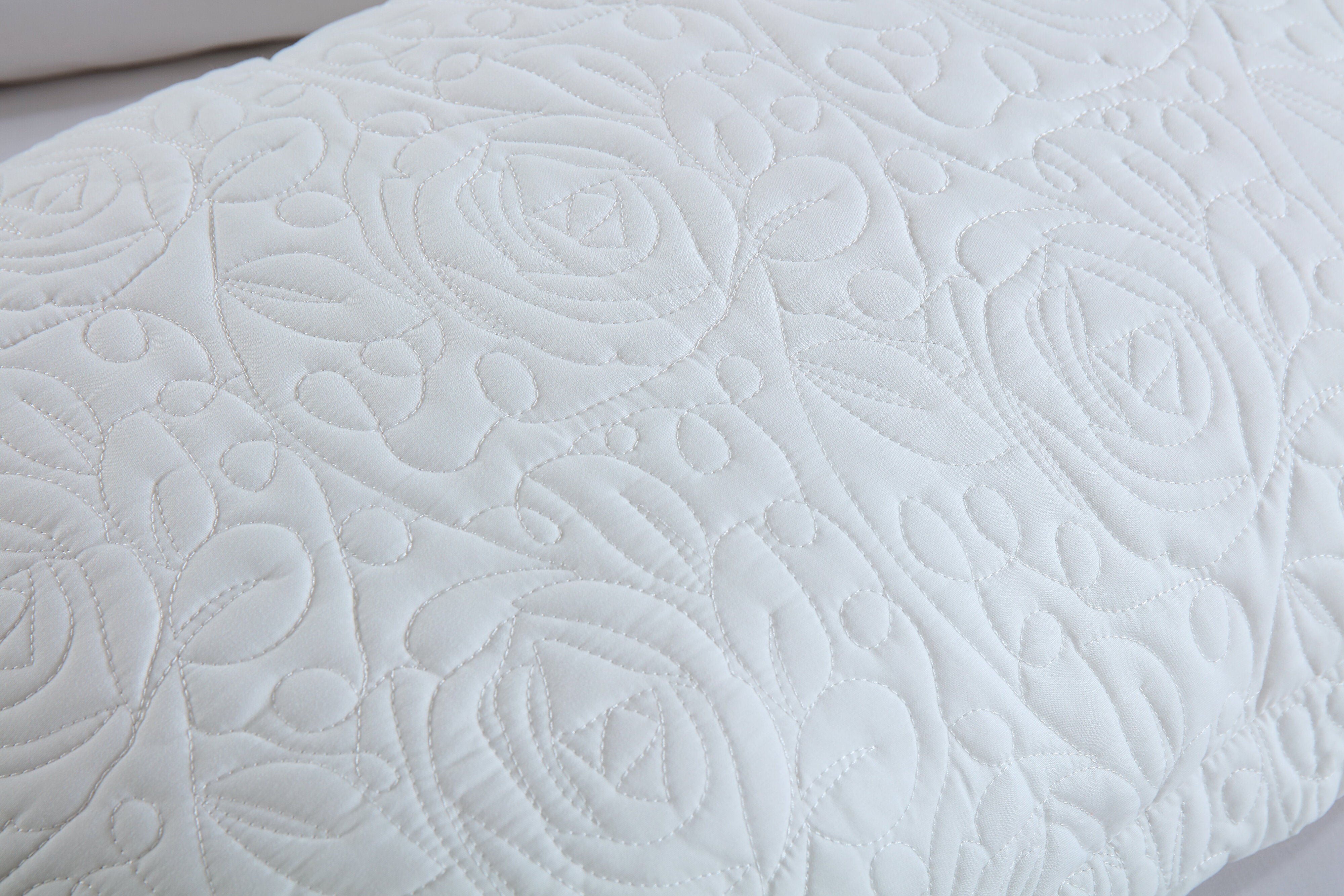 2 Piece Embroidered Pillow Shams Standard Size